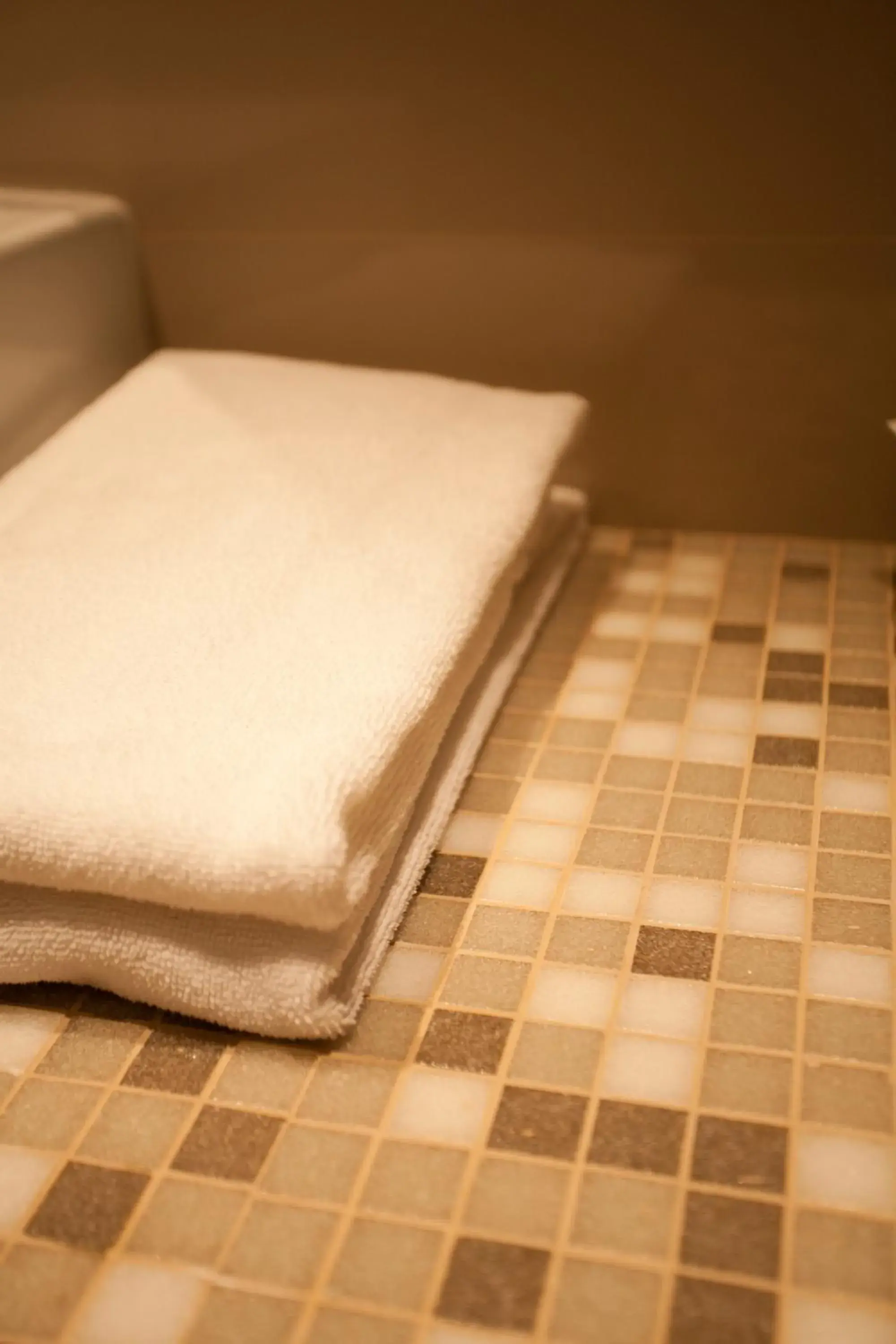 Bathroom, Bed in Porto Antas Hotel