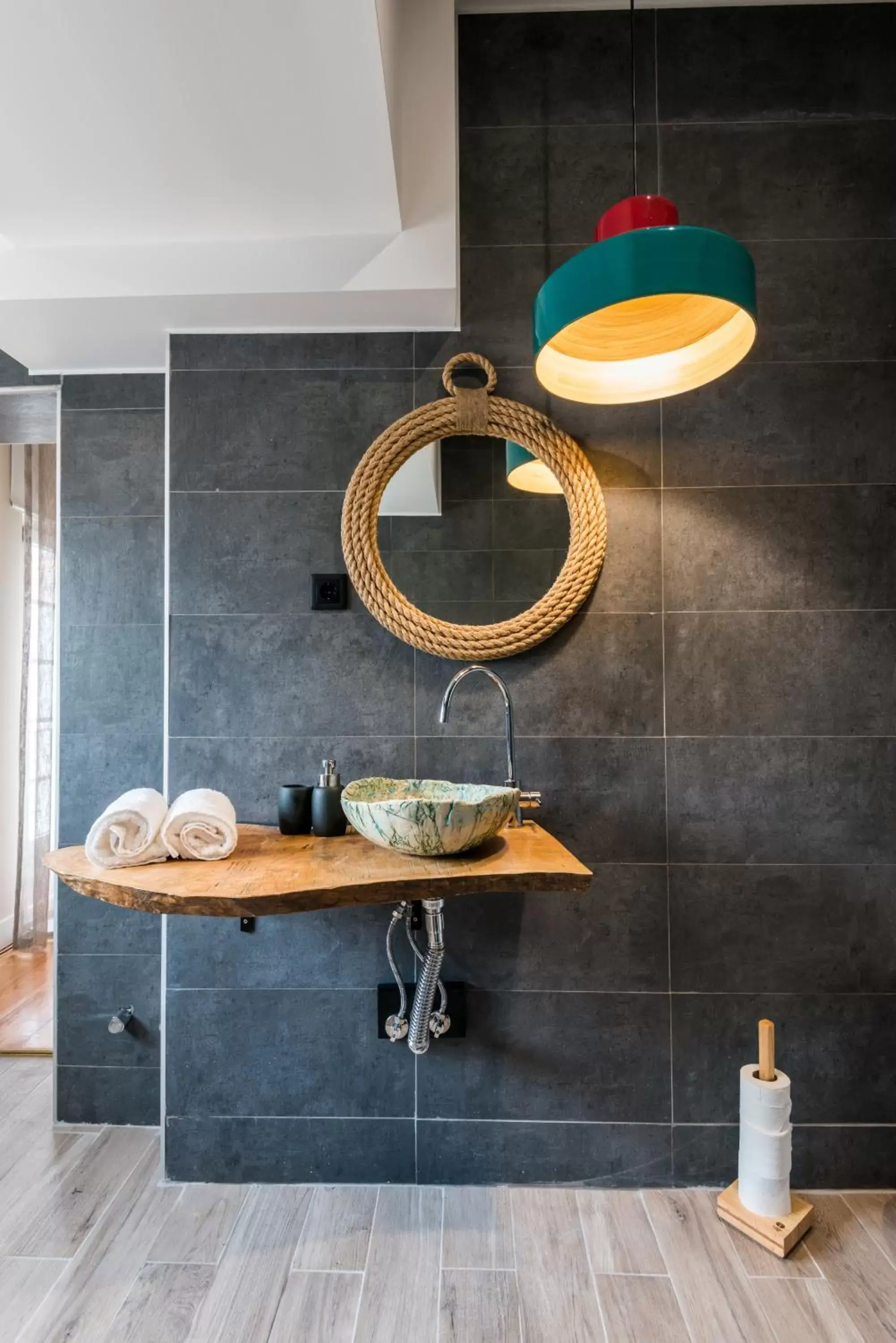 Bathroom in 19 Tile Ceramic Concept