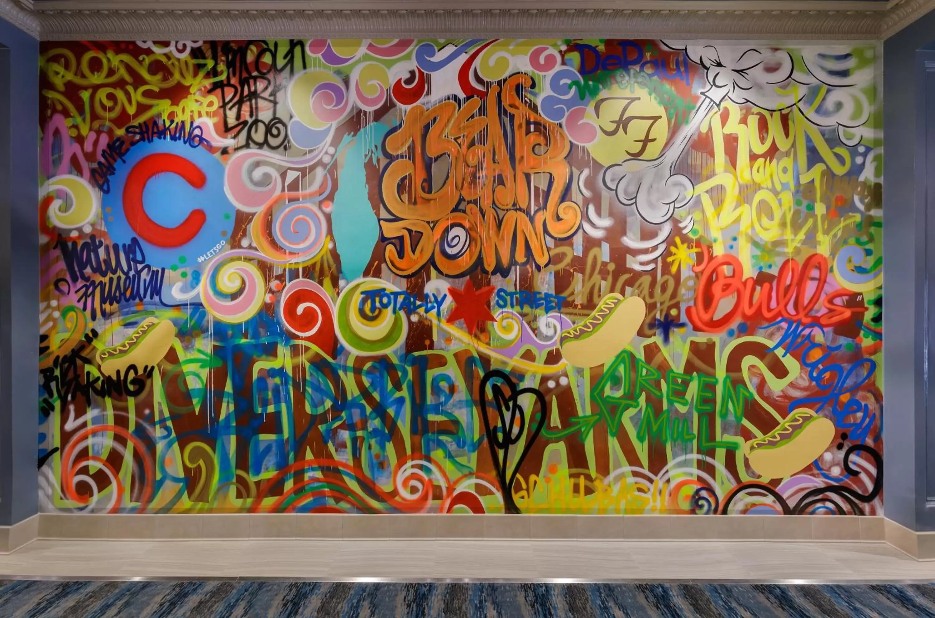 Lobby or reception in Hotel Versey Days Inn by Wyndham Chicago Lobby or reception in Hotel Versey Days Inn by Wyndham Chicago