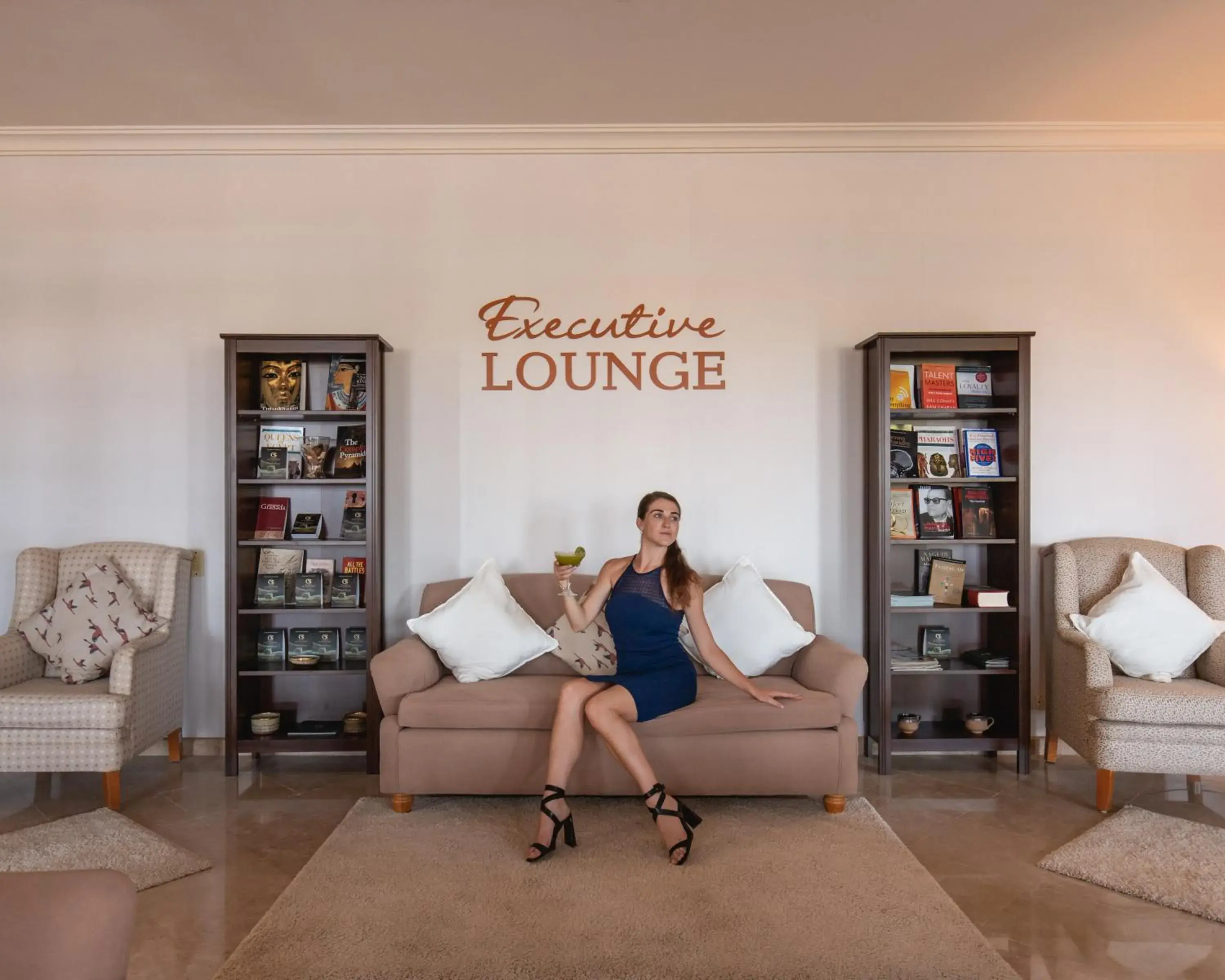 Lounge or bar in The Cascades Golf Resort, Spa & Thalasso Lounge or bar in The Cascades Golf Resort, Spa & Thalasso