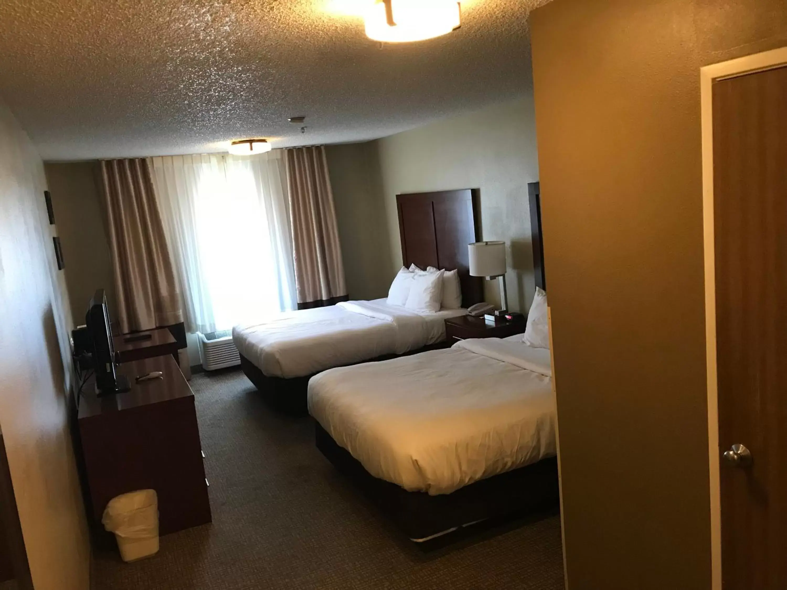 Bedroom, Bed in Comfort Inn Idaho Falls