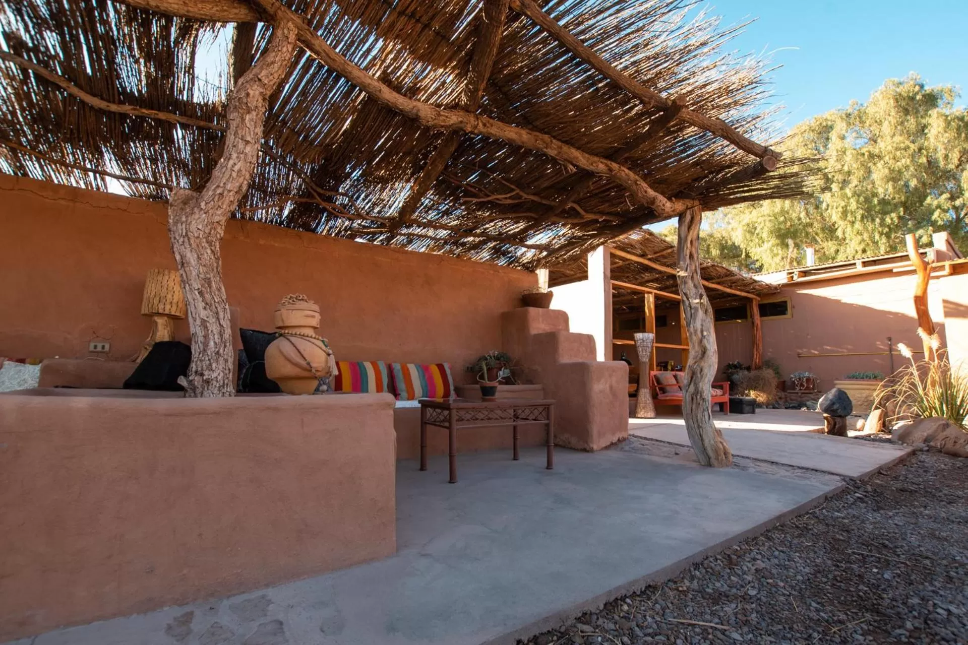 Patio in Hotel Pat'ta Hoiri