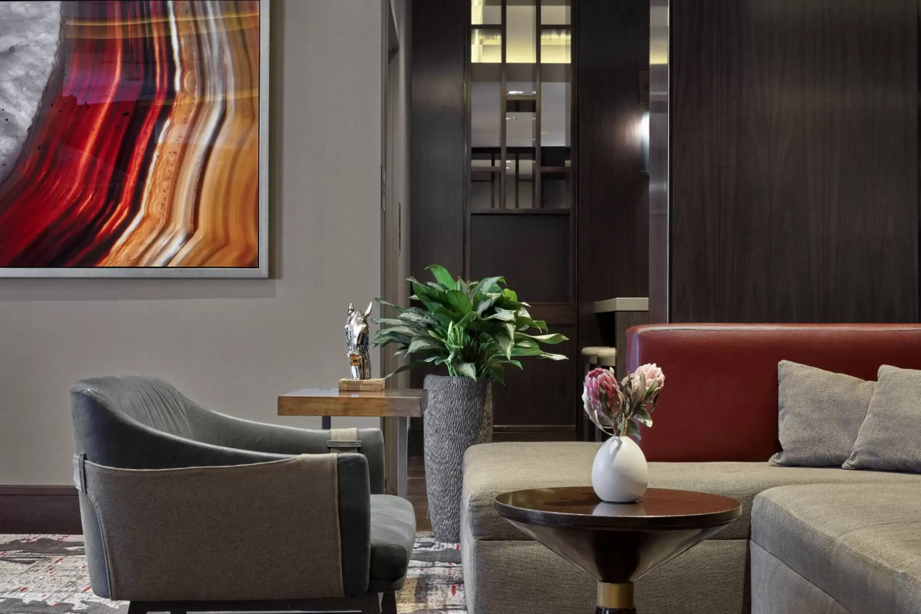 Lobby or reception, Seating Area in Calgary Marriott Downtown Hotel