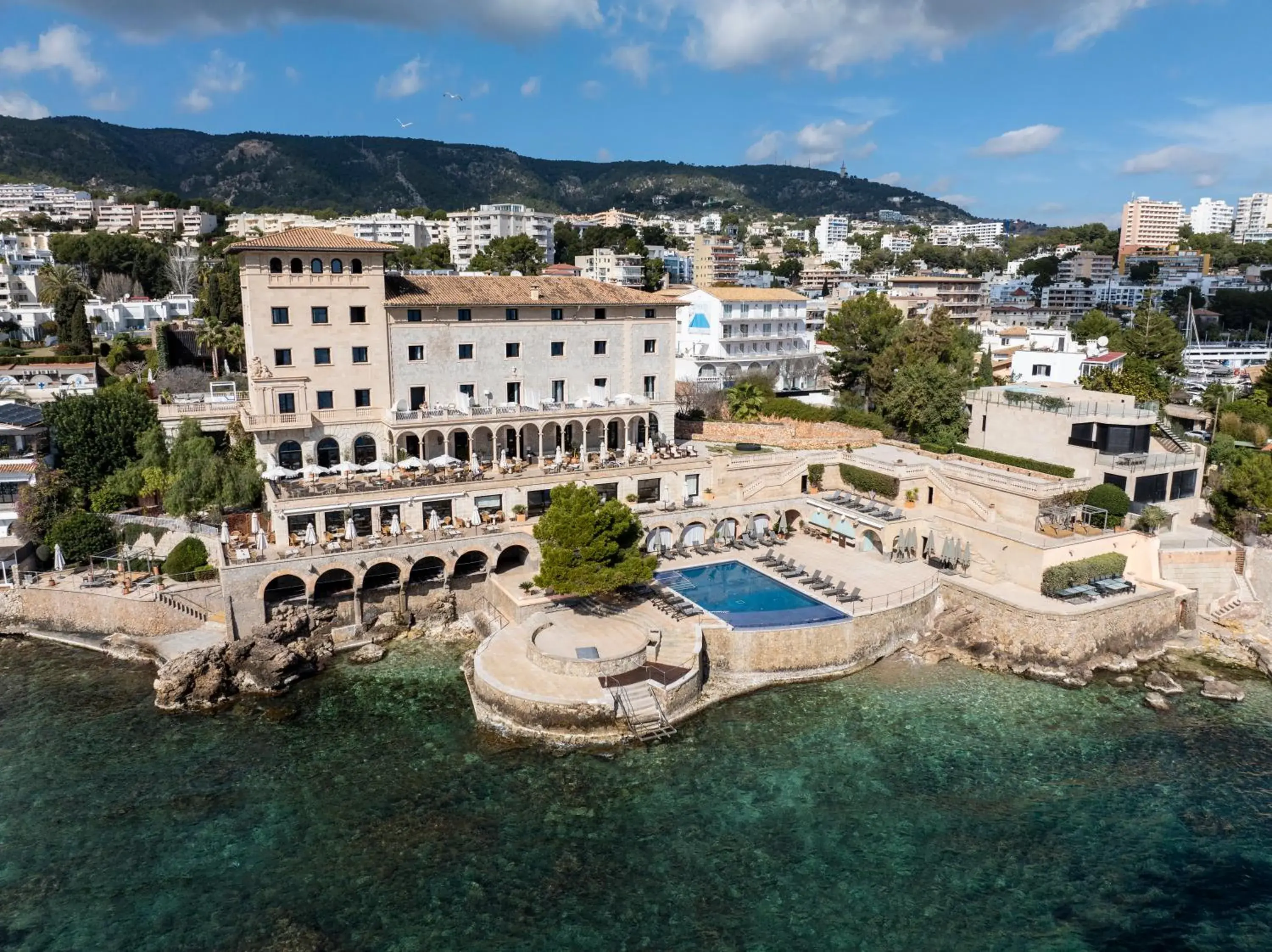 Area and facilities, Bird's-eye View in Hotel Hospes Maricel y Spa