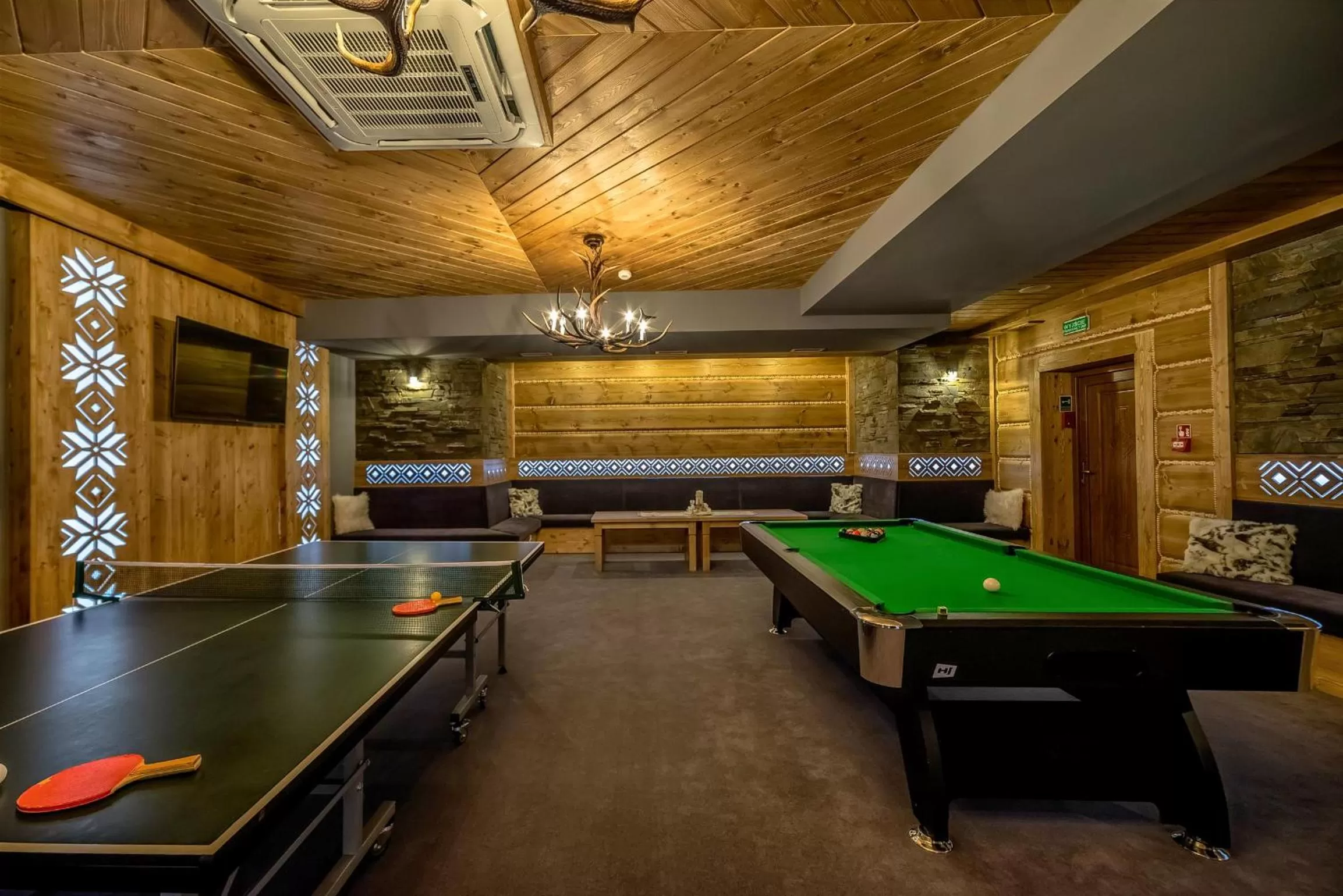 Billiard in Hotel Górski
