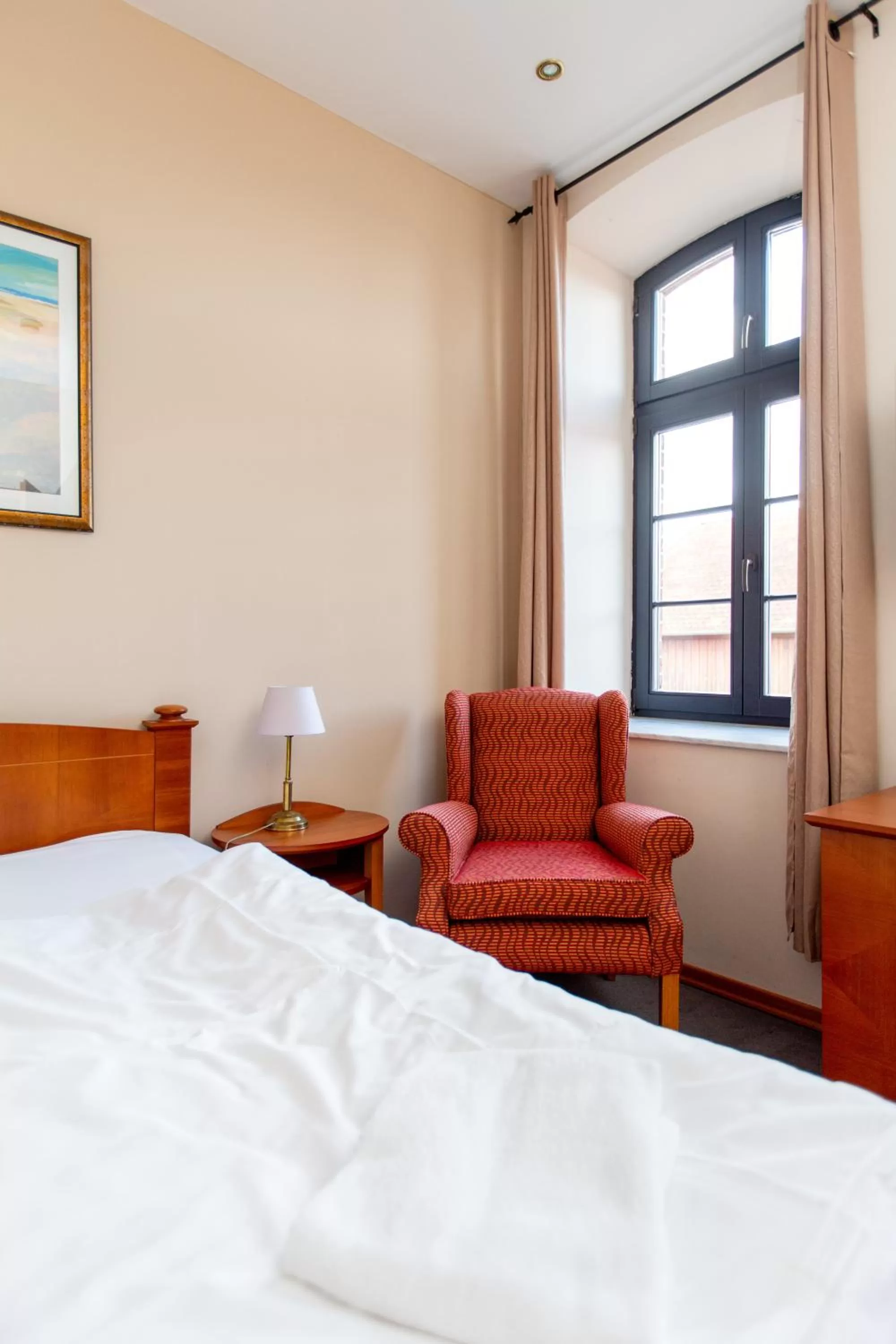 Bed in Hotel und Restaurant Haus Sajons