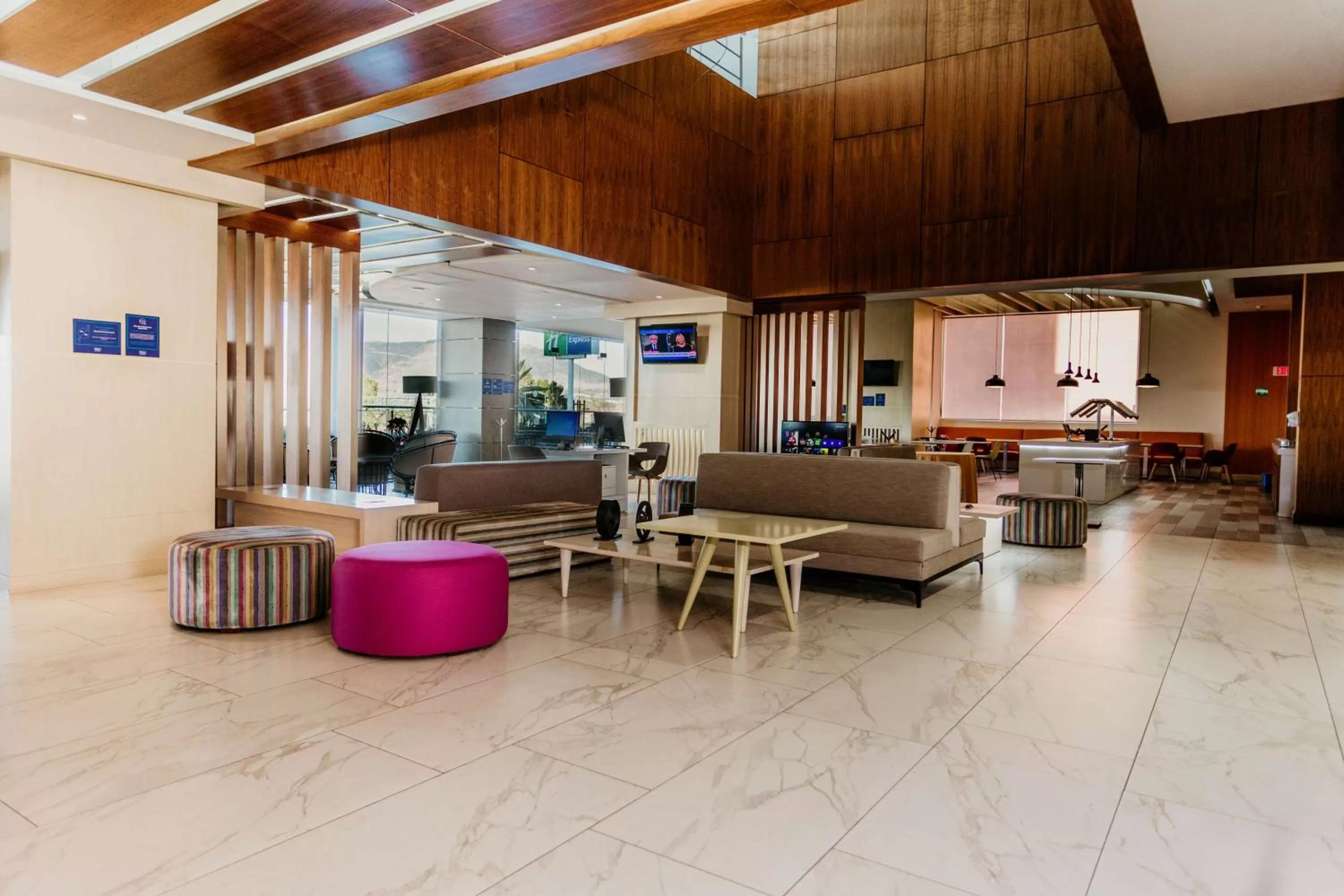 Lobby or reception in Hilton Garden Inn Silao Aeropuerto Bajio