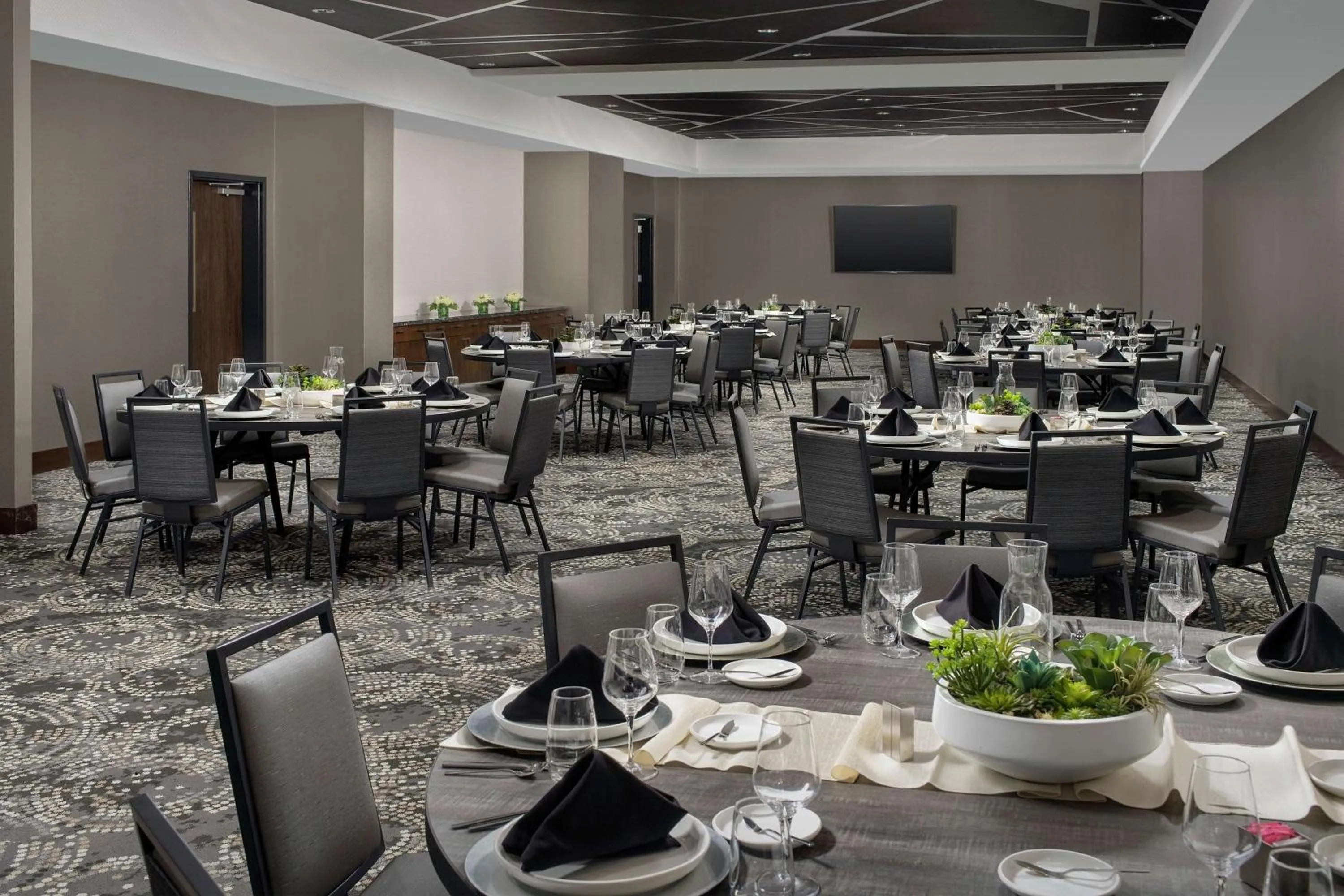 Meeting/conference room in Embassy Suites By Hilton Knoxville Downtown