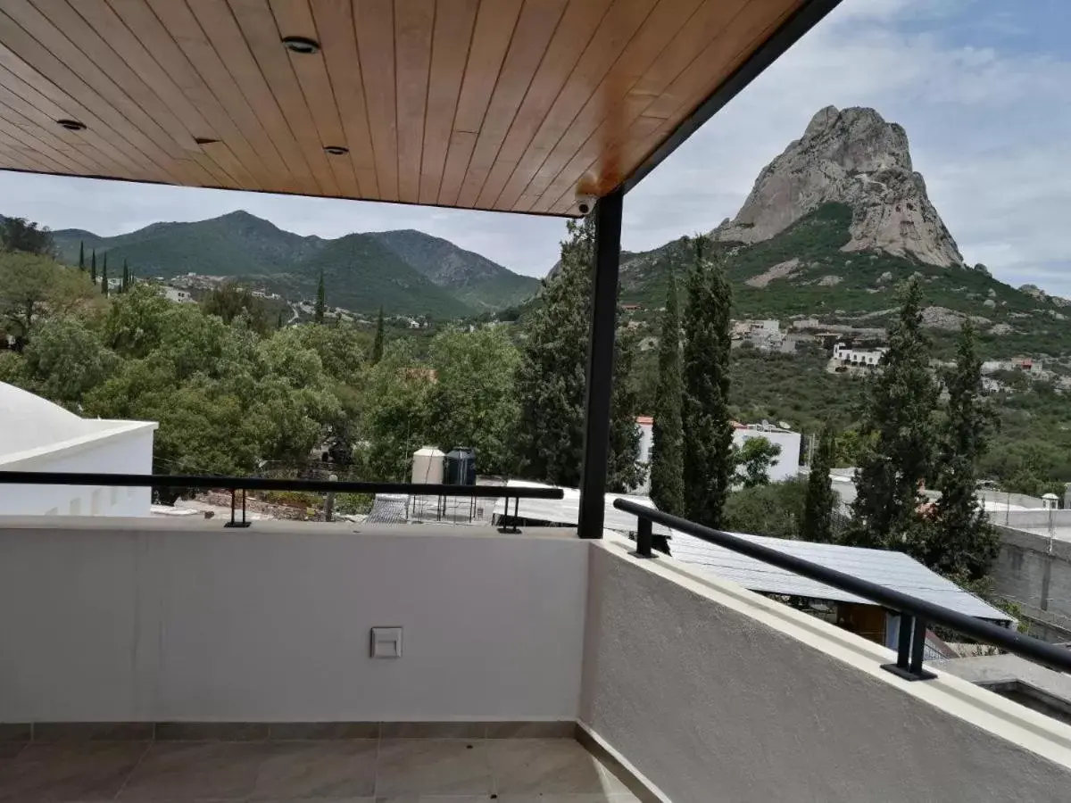 Balcony/Terrace in Hotel la Cuesta Toscana