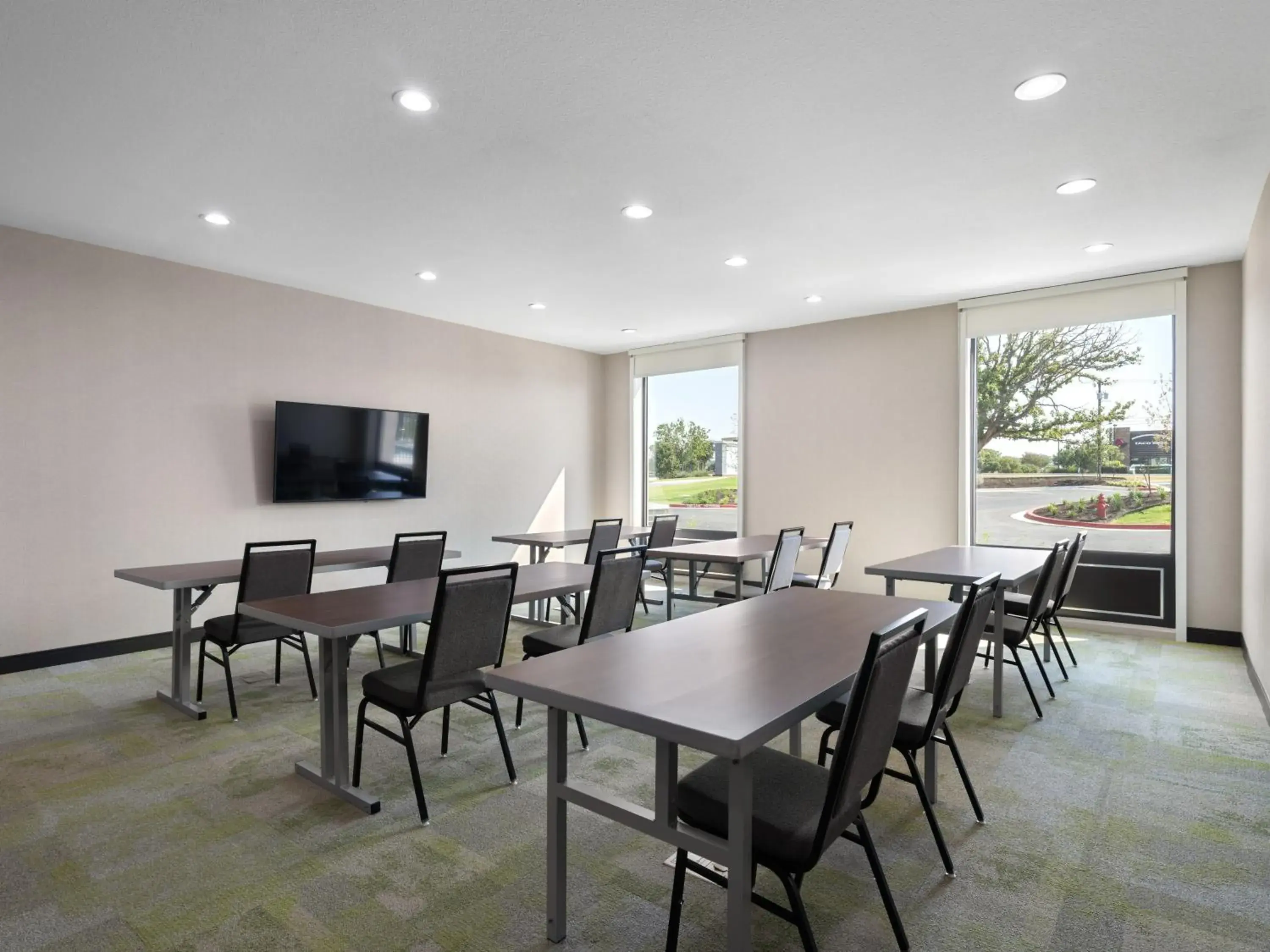 Meeting/conference room, Restaurant/Places to Eat in Home2 Suites By Hilton Round Rock Medical Center