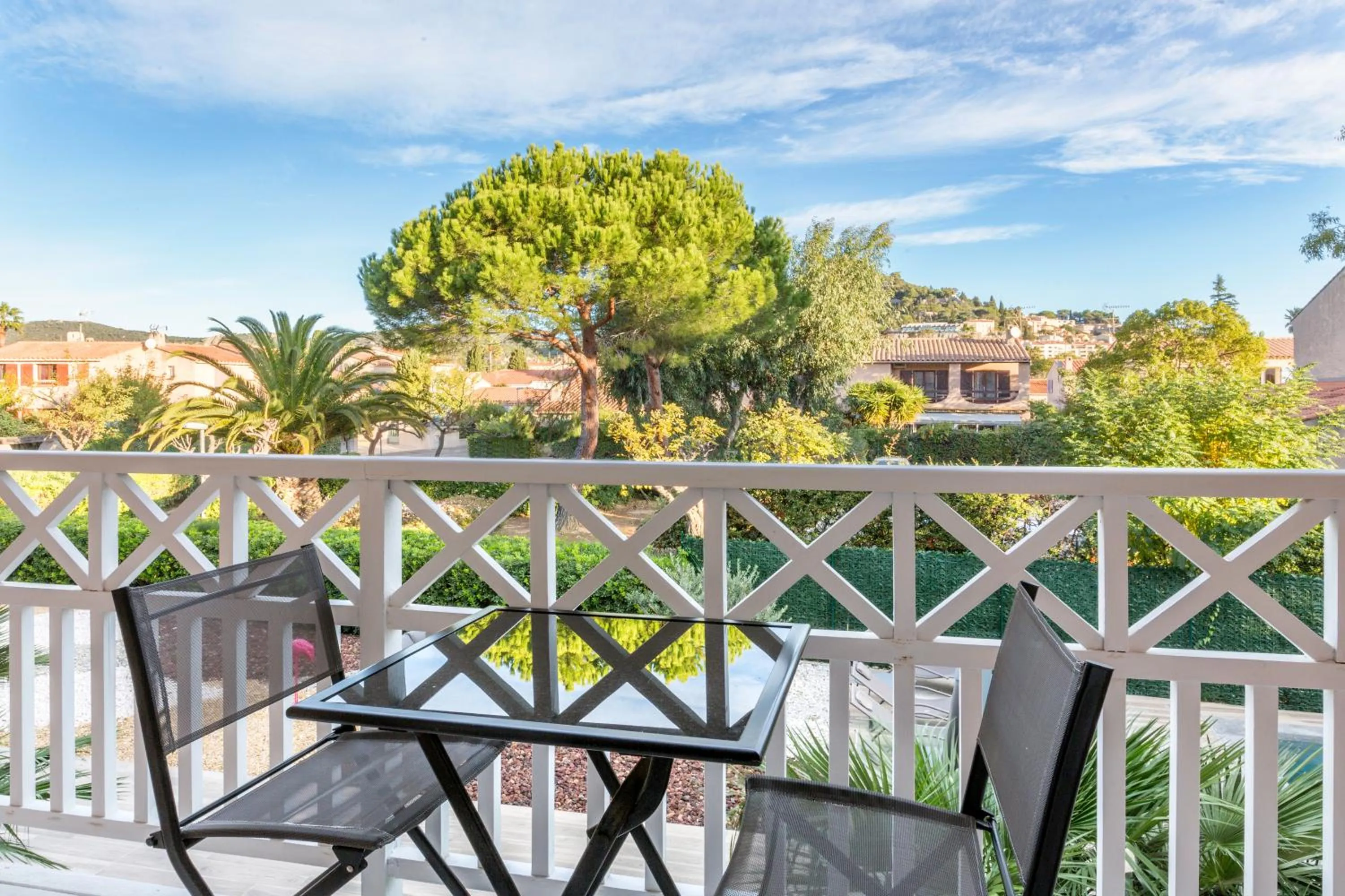 Balcony/Terrace in Best Western Plus Hyères Côte D'Azur