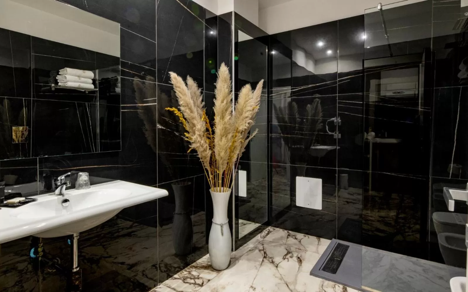 GRAND HOTEL SERAPIDE