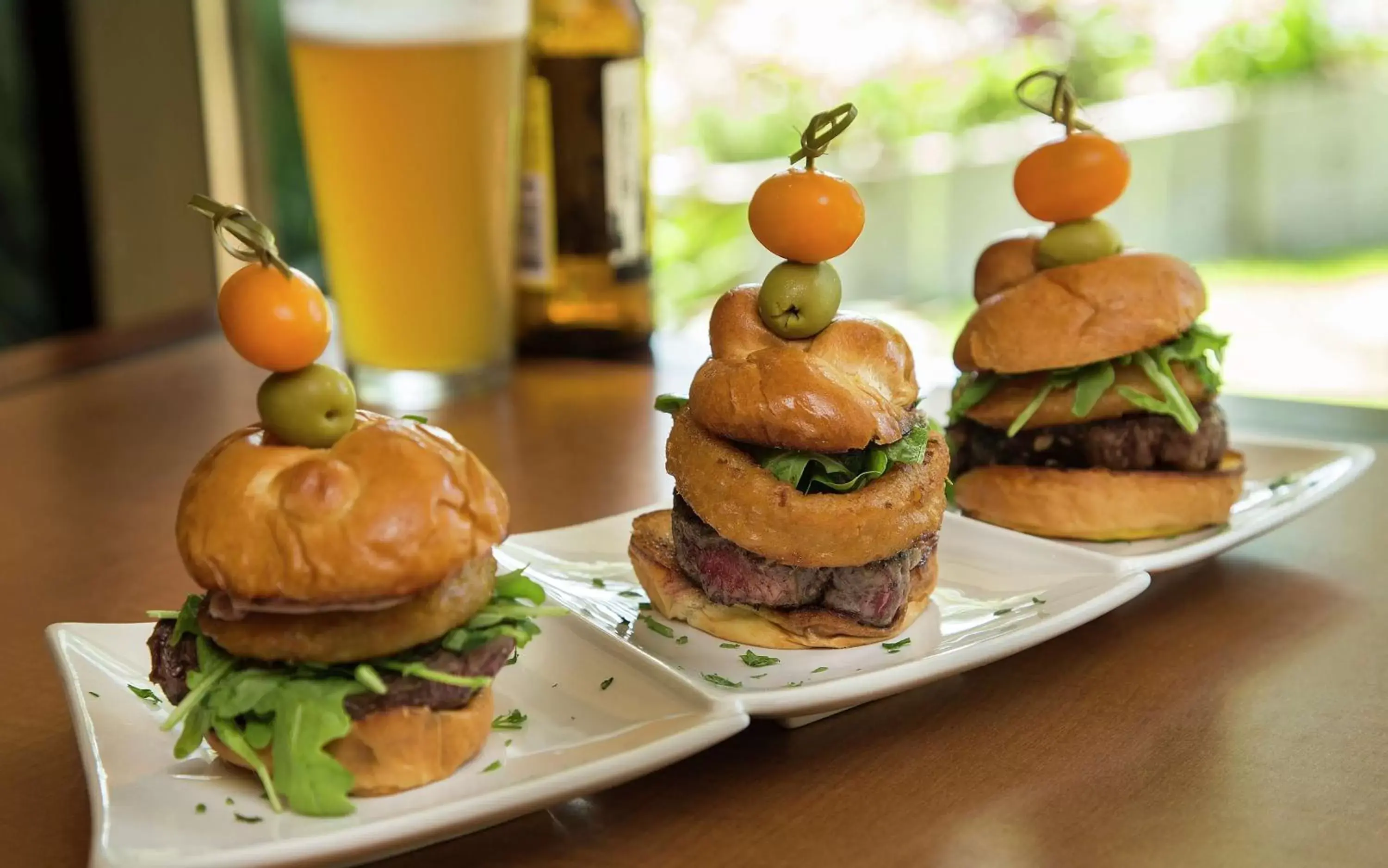 Restaurant/places to eat in DoubleTree by Hilton Lisle Naperville Restaurant/places to eat in DoubleTree by Hilton Lisle Naperville