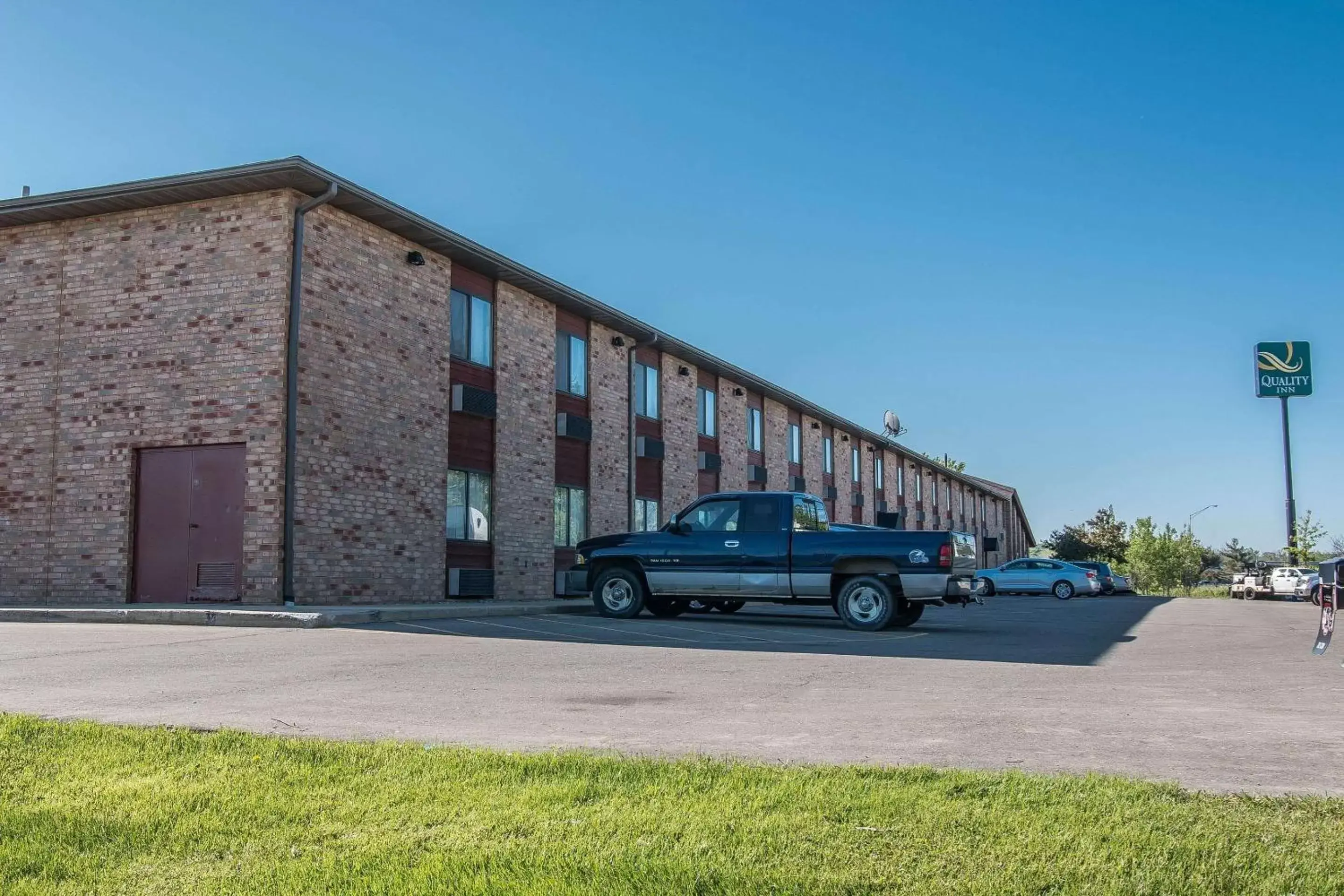 Property Building in Quality Inn Grand Rapids South-Byron Center