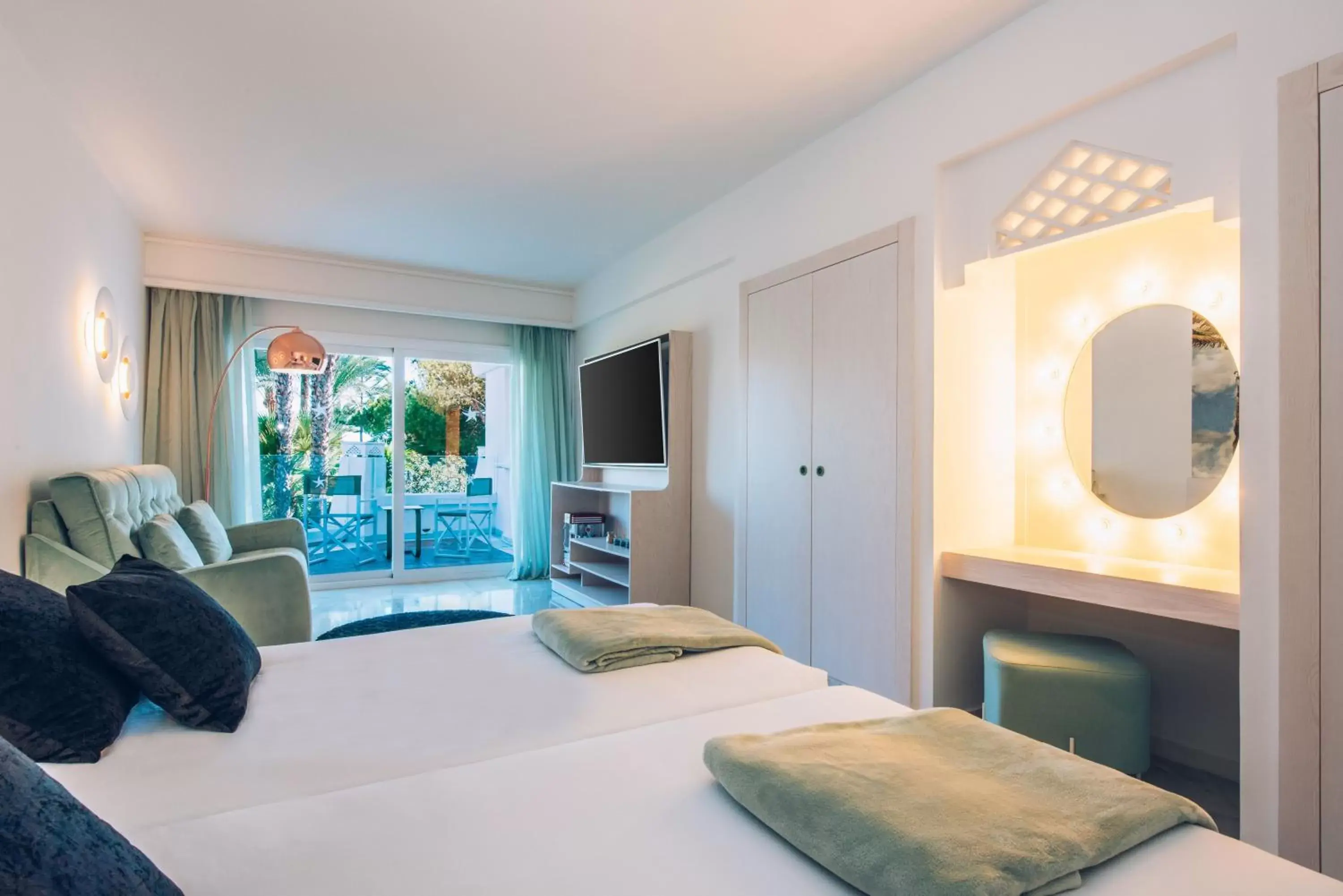 Bedroom, Bed in Iberostar Selection Marbella Coral Beach