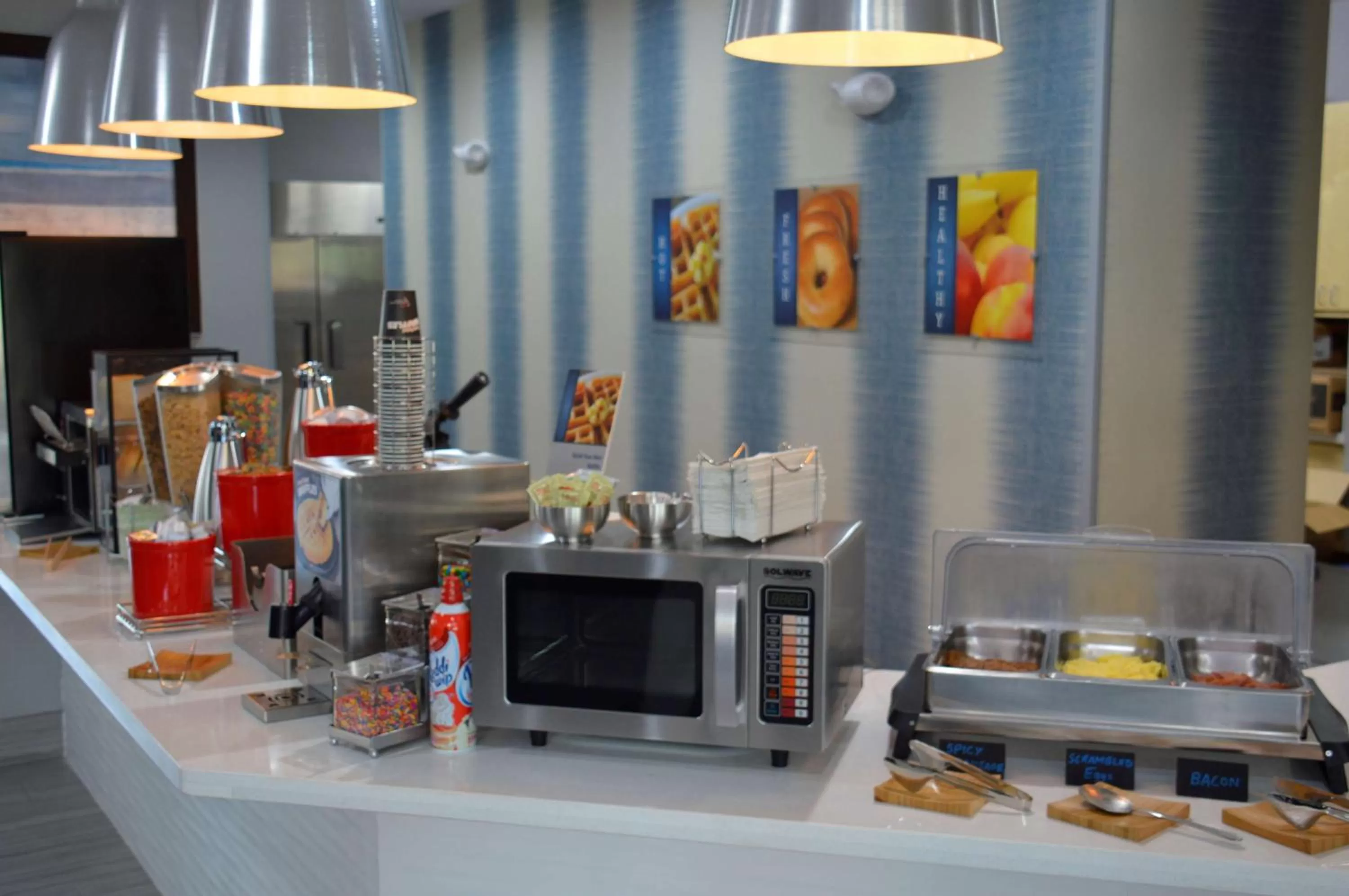 Restaurant/places to eat in Best Western Plus Airport Inn & Suites