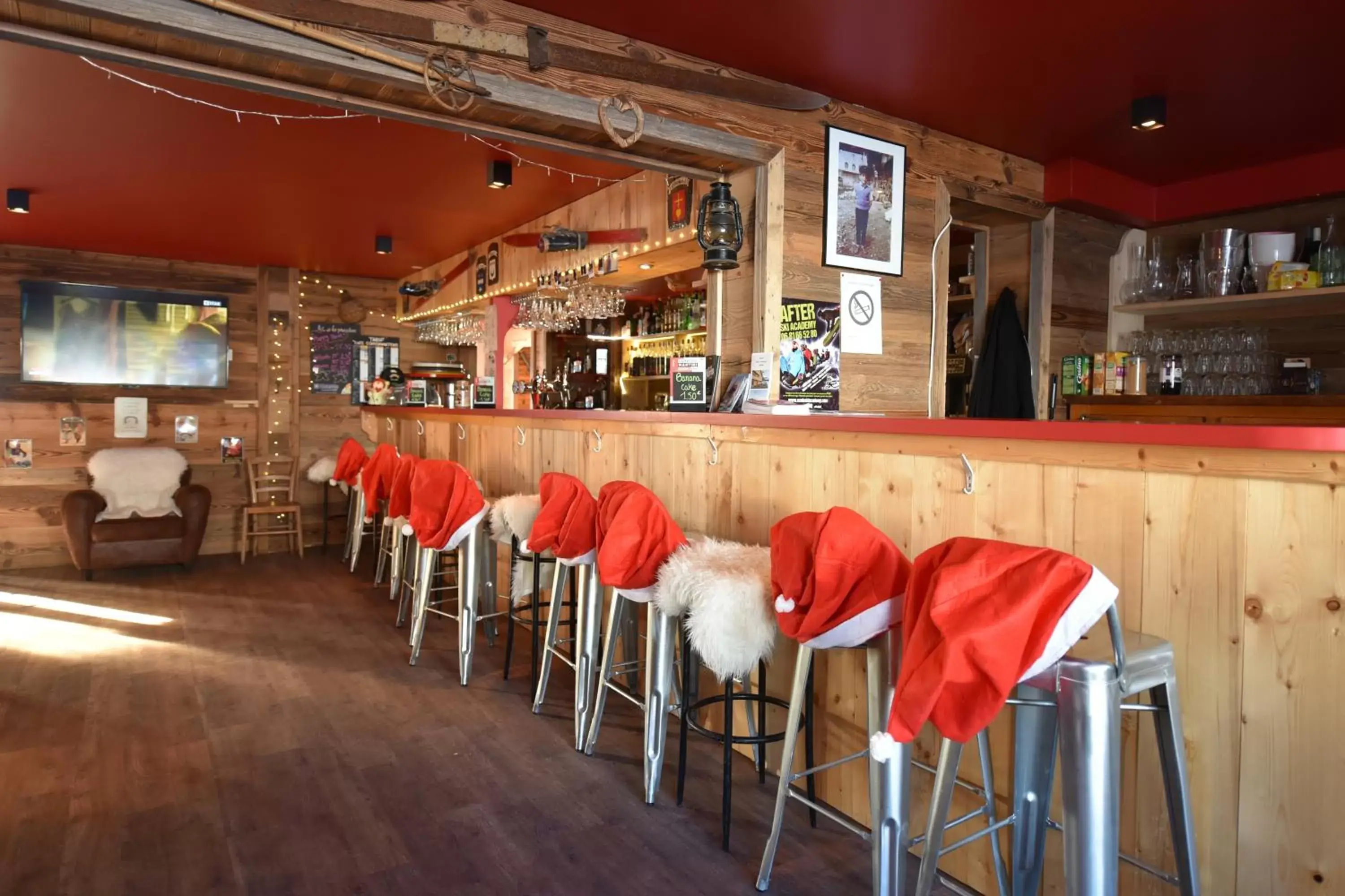 Lounge or bar, Restaurant/Places to Eat in L'Escale (accès en télécabine)