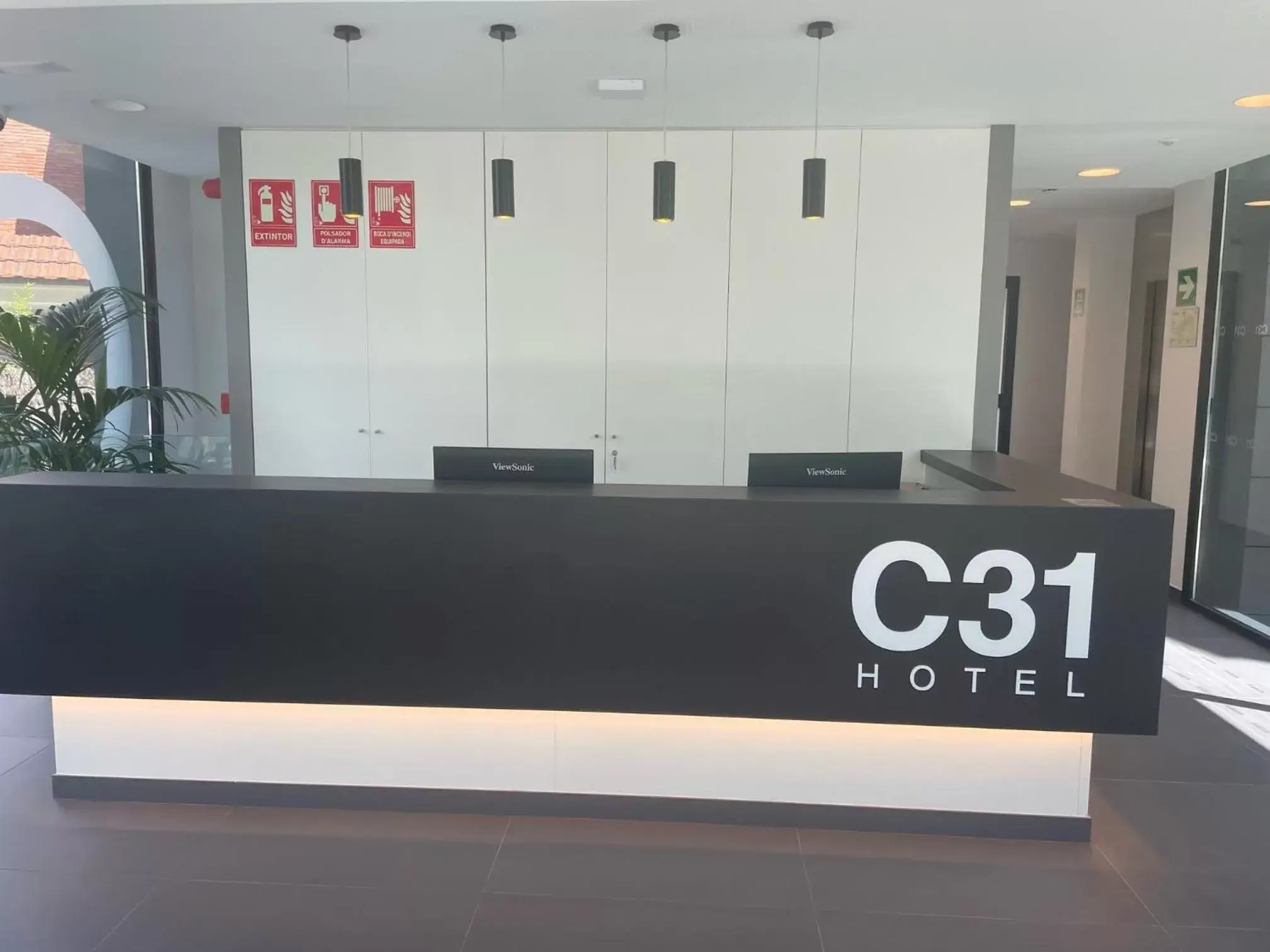 Property logo or sign, Lobby/Reception in Hotel C31