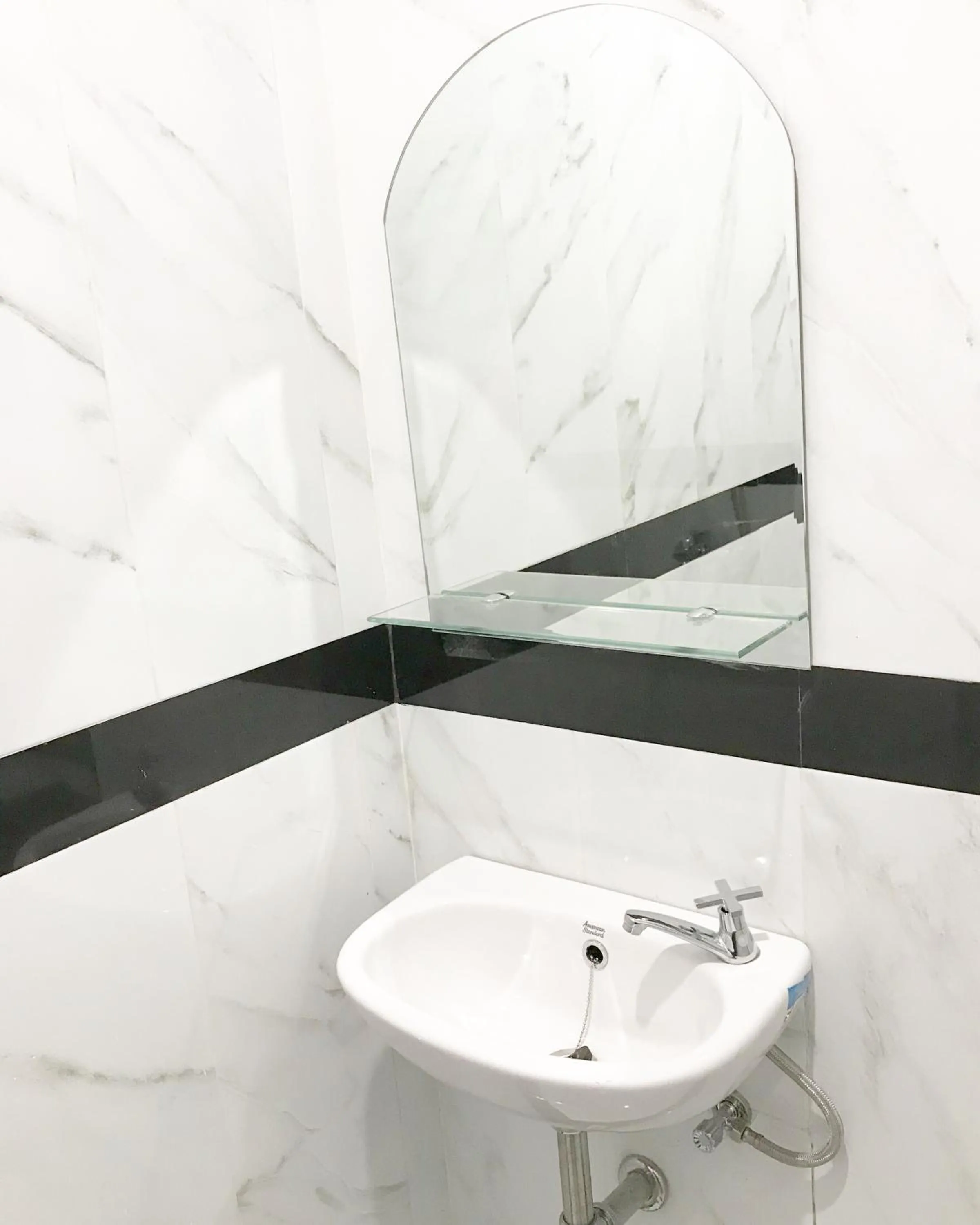 Bathroom in RedDoorz Plus near Politeknik Negeri Malang