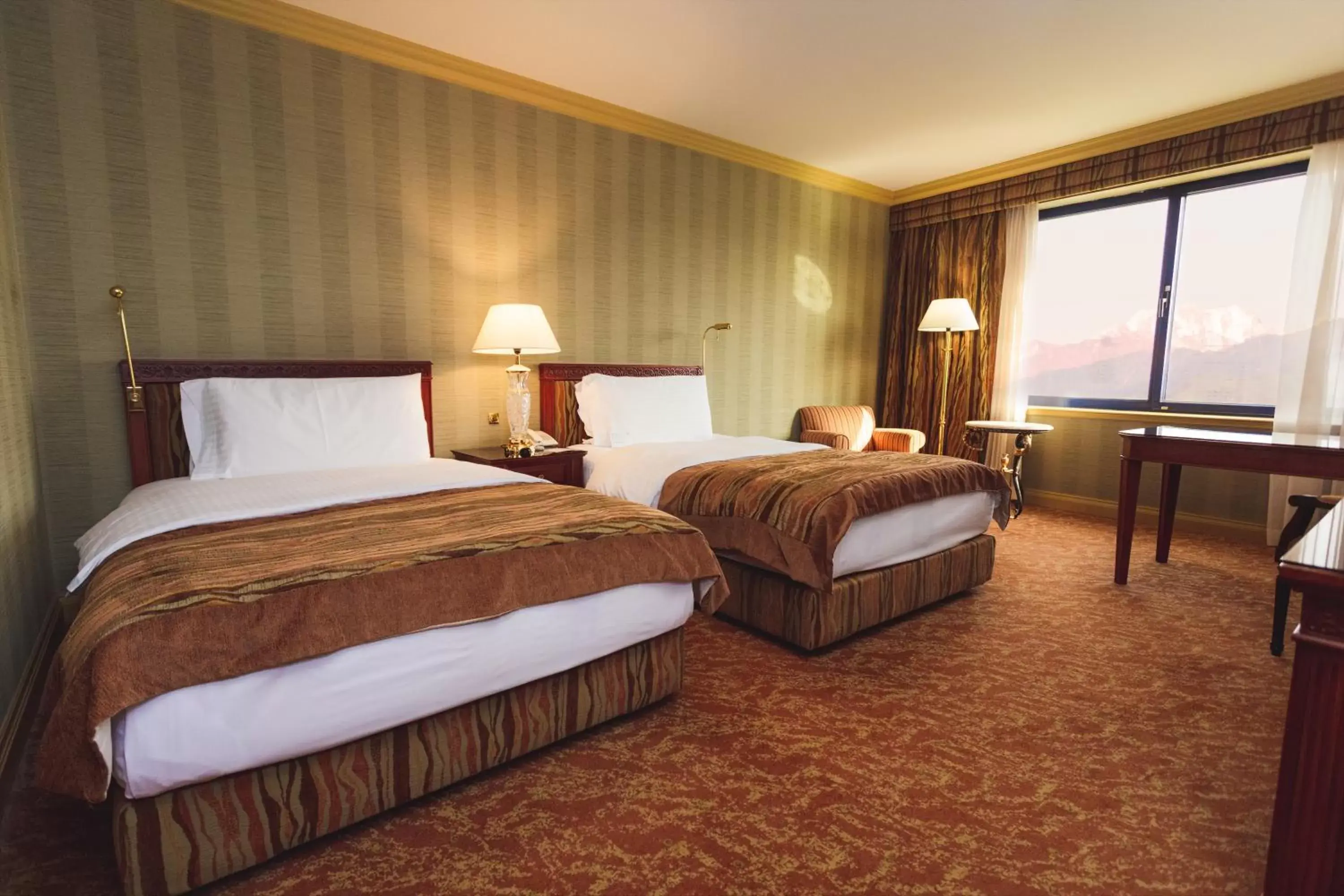 Mountain view, Bed in InterContinental Almaty, an IHG Hotel