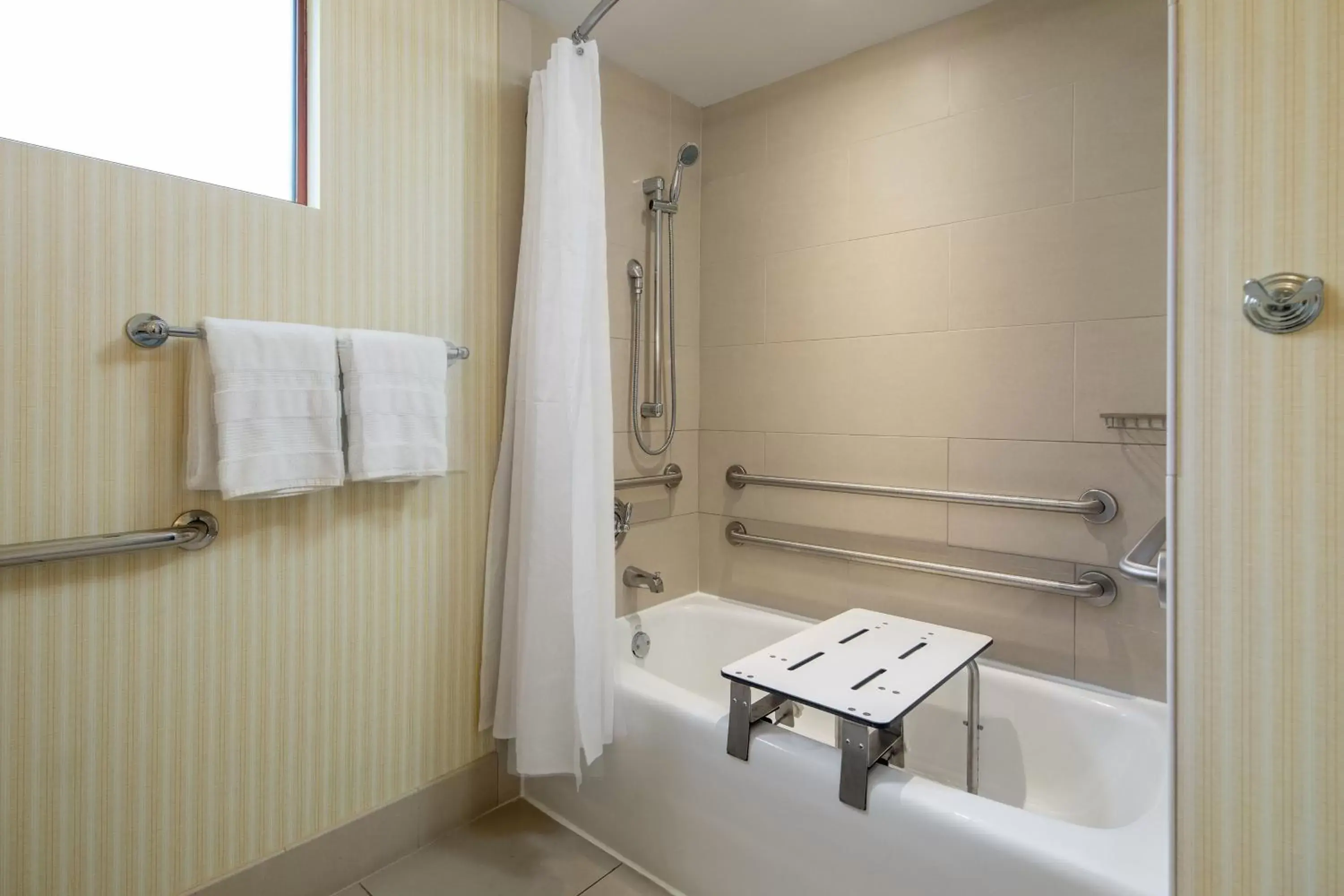 Bathroom in Sheraton Carlsbad Resort & Spa