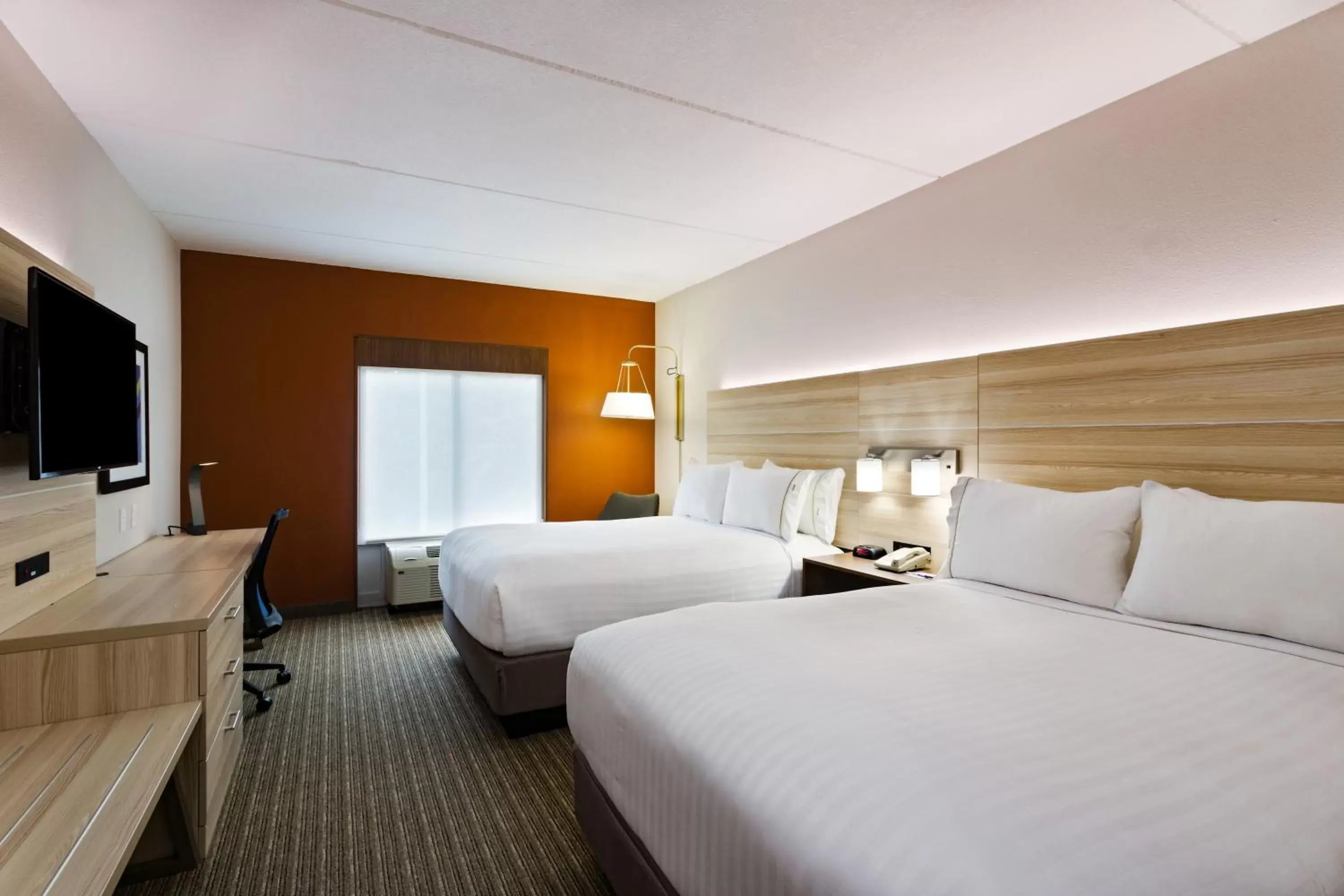 Queen Room with Two Queen Beds - Hearing Accessible - Non-Smoking in Holiday Inn Express & Suites Tavares, an IHG Hotel Queen Room with Two Queen Beds - Hearing Accessible - Non-Smoking in Holiday Inn Express & Suites Tavares, an IHG Hotel