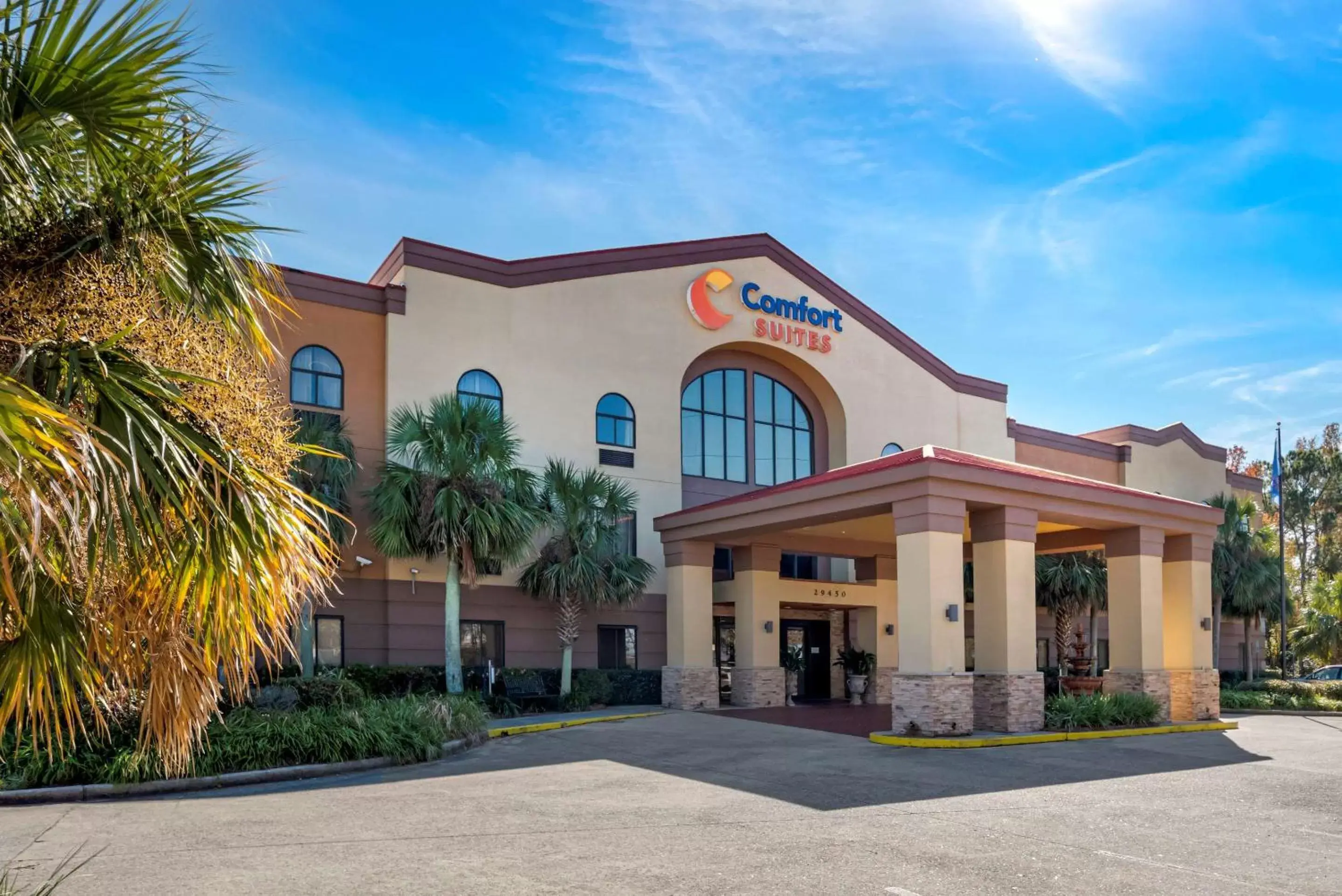 Property Building in Comfort Suites Mobile East Bay