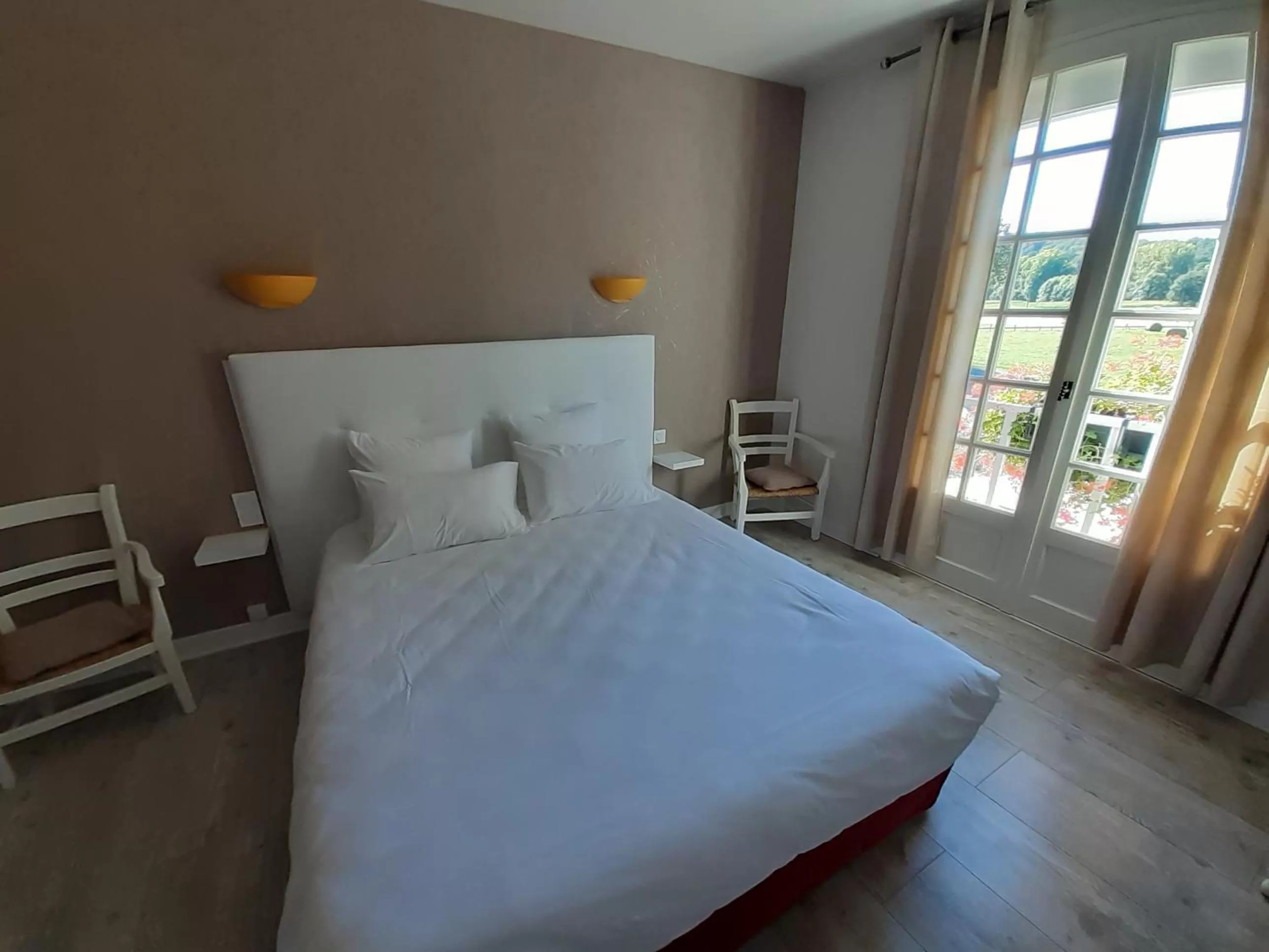 Bedroom, Bed in L'Auberge