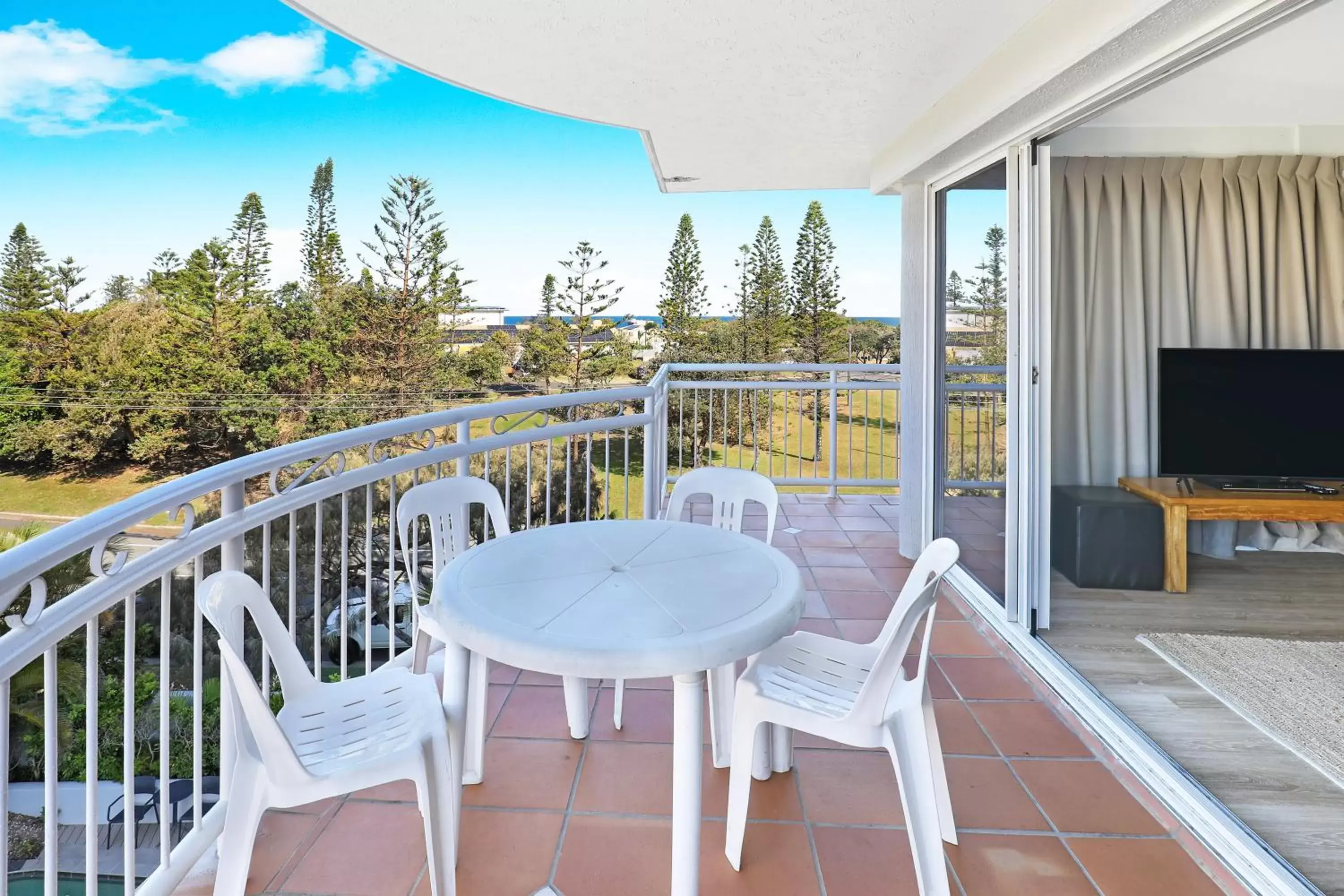 Balcony/Terrace in Beachside Resort Kawana Waters