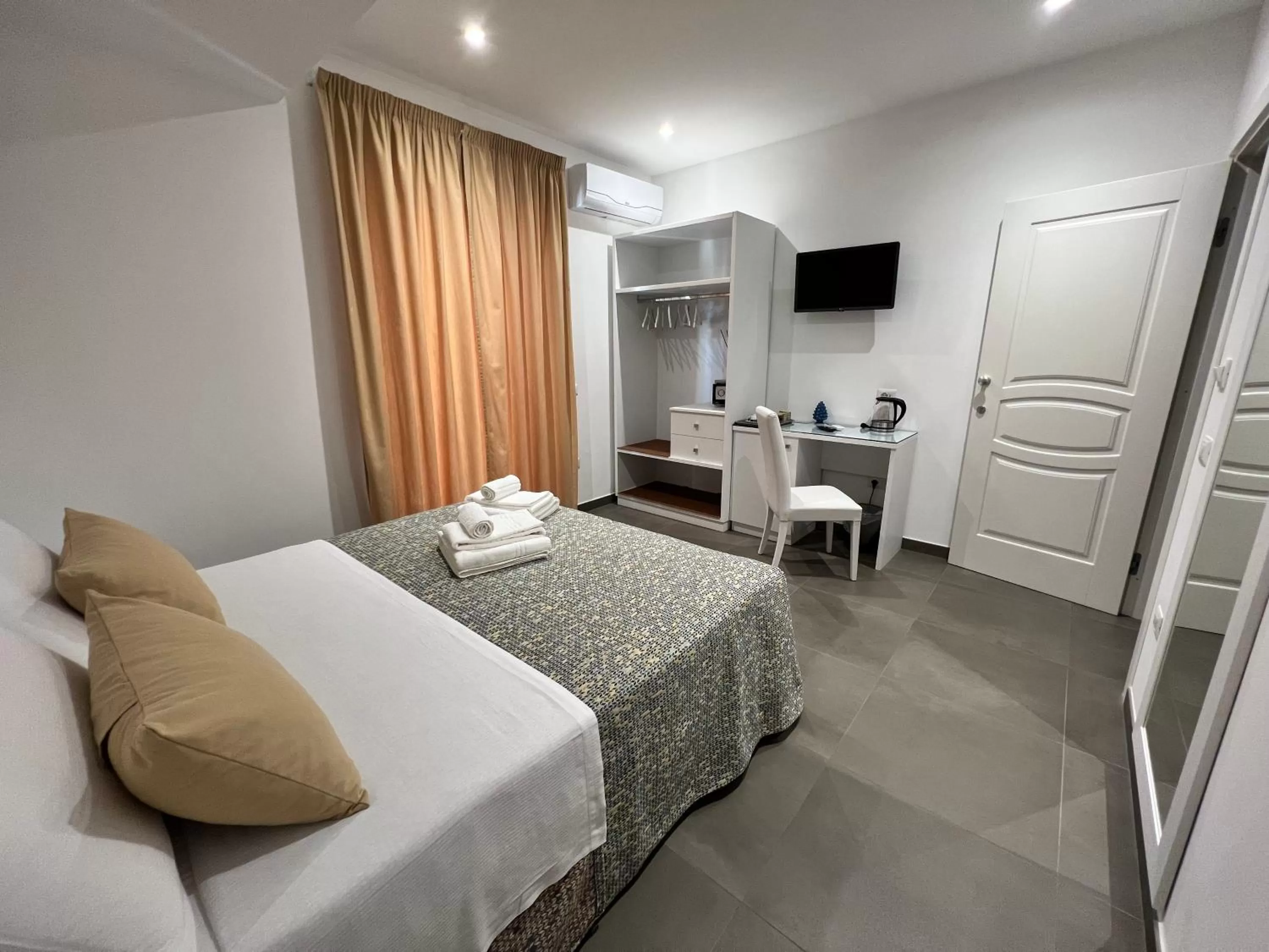 Bed in Anfitrite B&B Tropea