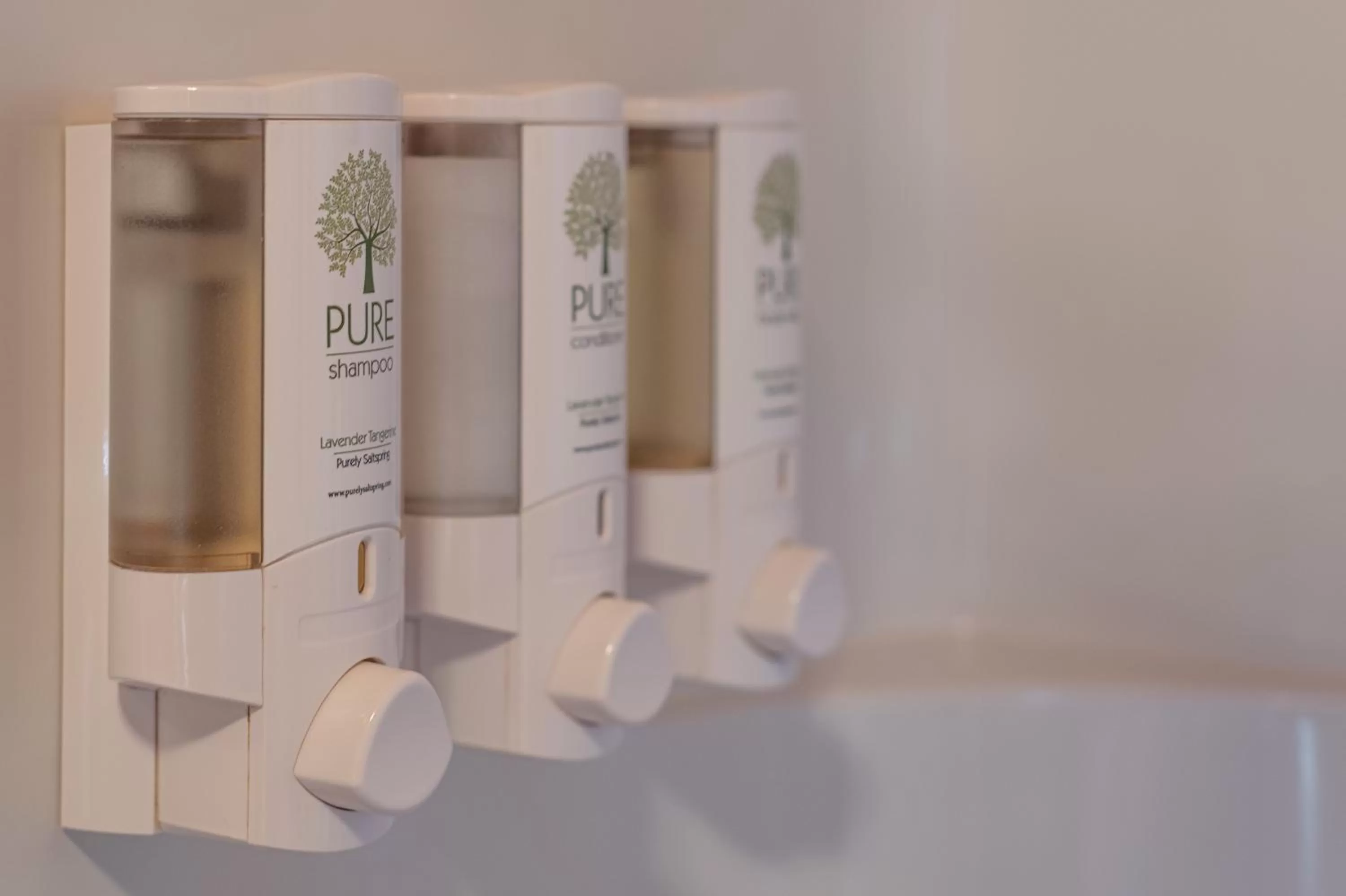 Bathroom in Cusheon Lake Resort