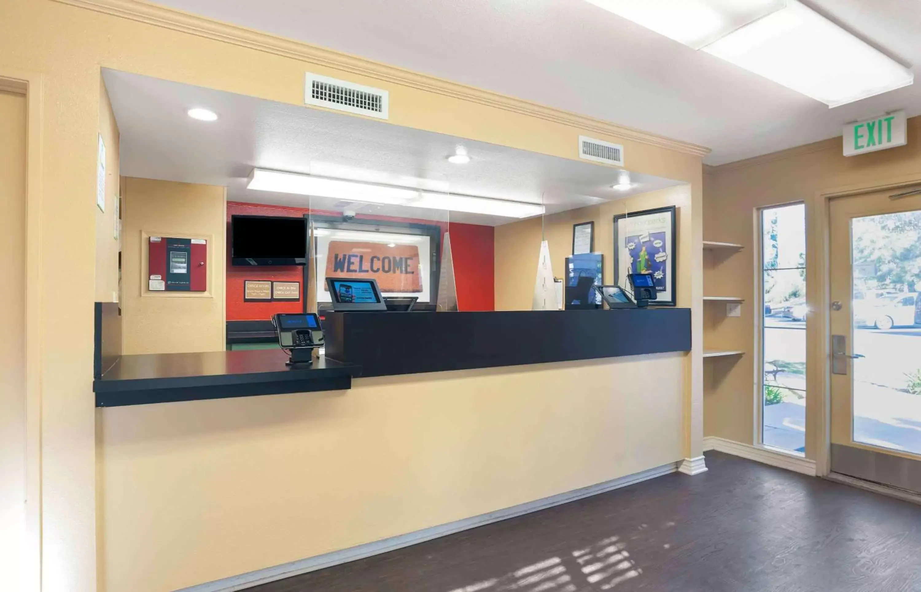 Lobby or reception, Lobby/Reception in Extended Stay America Suites - San Diego - Sorrento Mesa