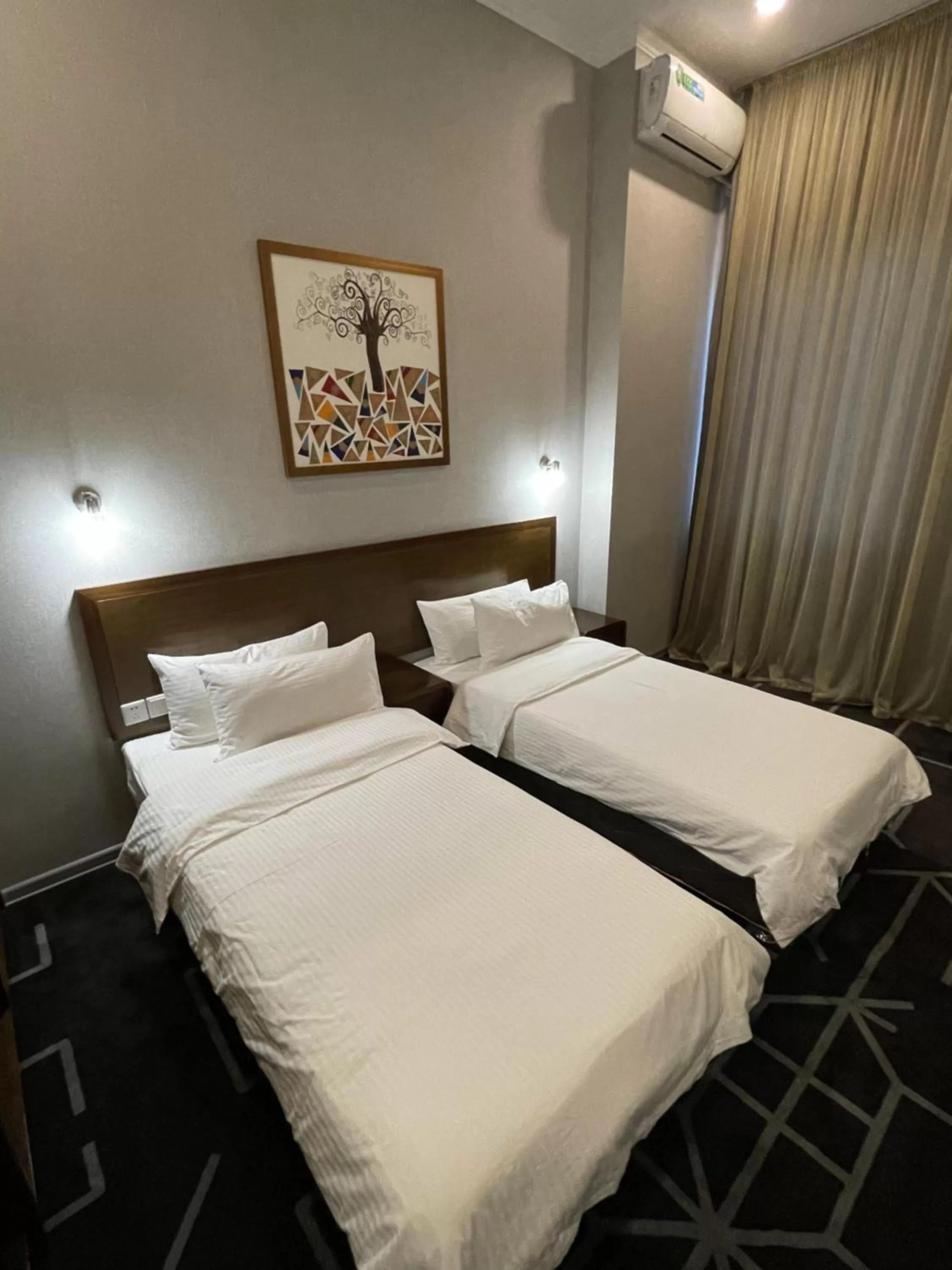 Photo of the whole room, Bed in City Centre Hotel