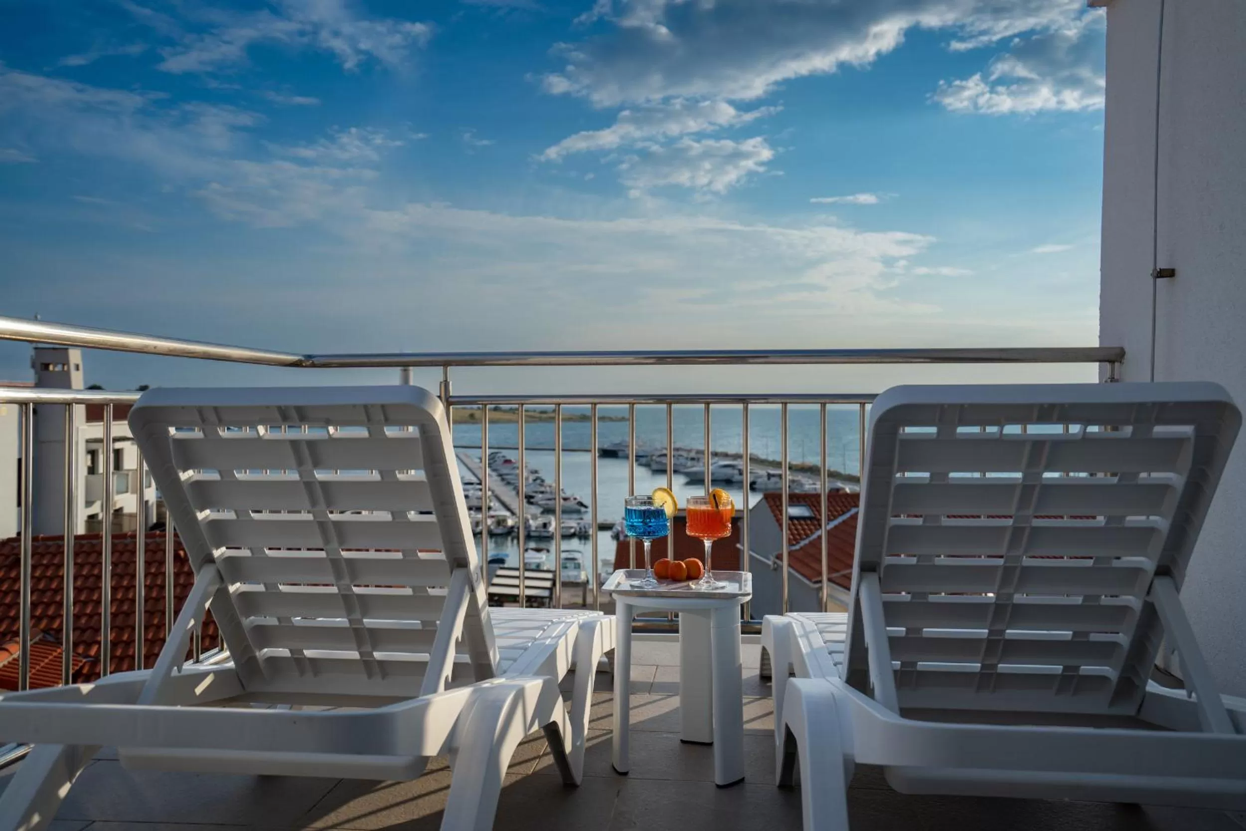 Sea view in Bed&Breakfast Novalis