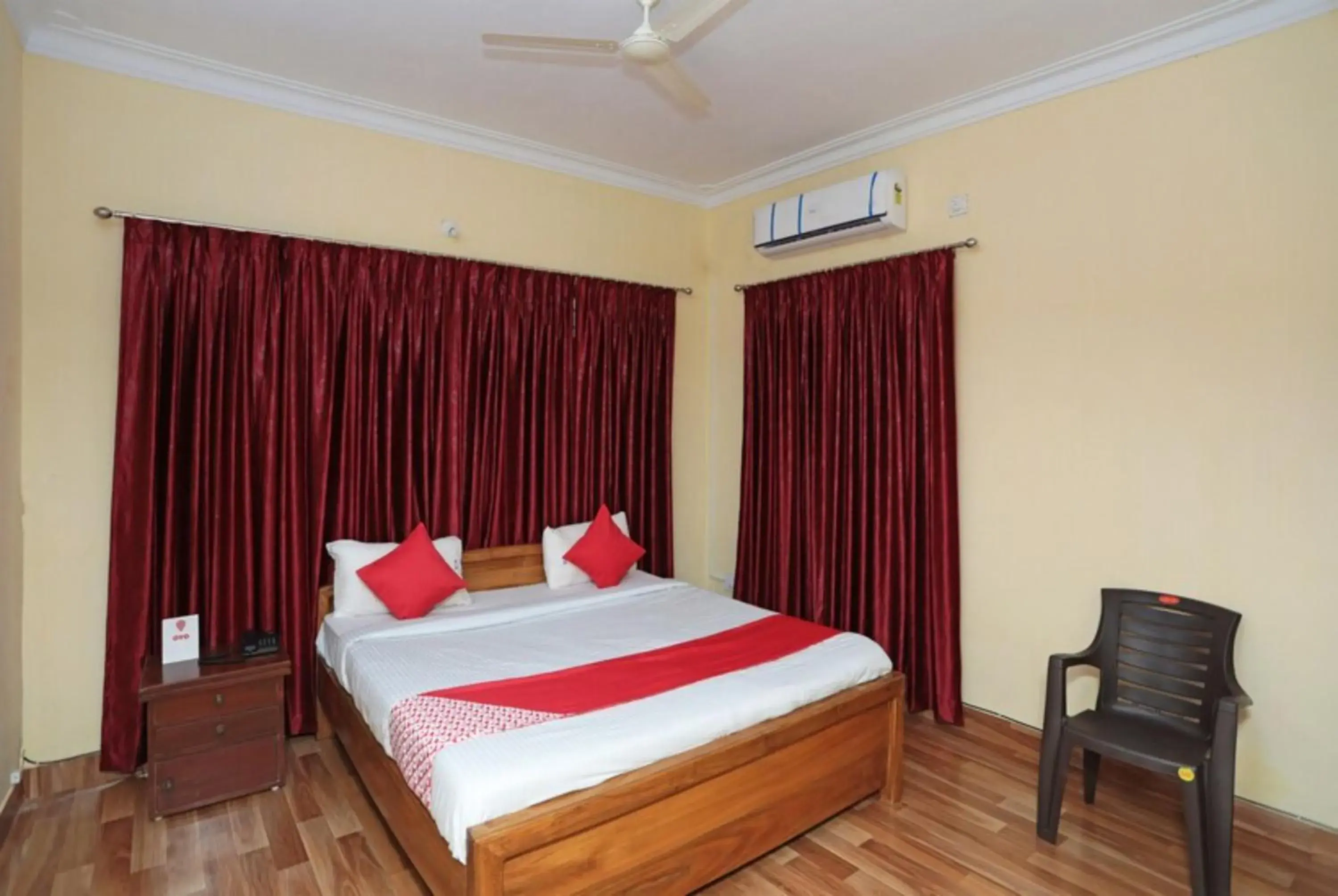 Bedroom, Bed in Goroomgo Pink Villa Guest House Bhubaneswar