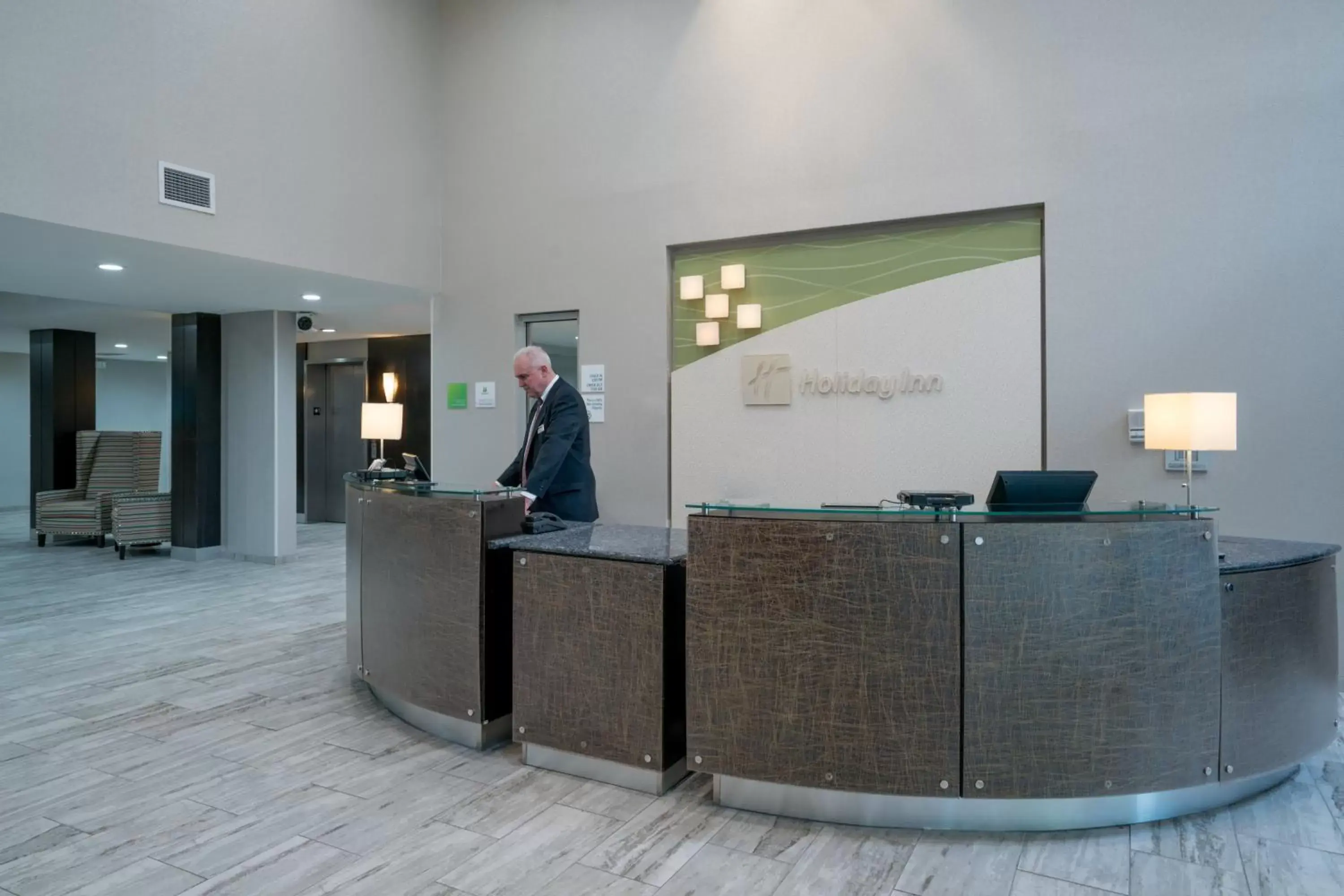 Lobby or reception, Lobby/Reception in Holiday Inn Atlanta/Roswell, an IHG Hotel