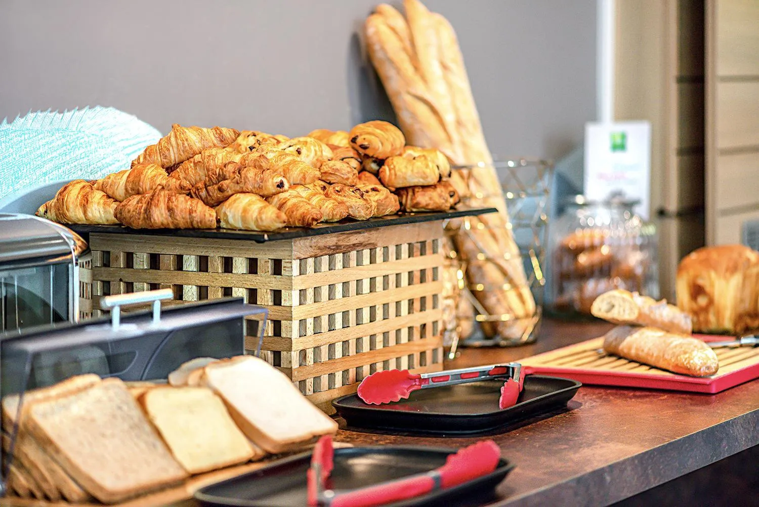 Buffet breakfast in ibis Styles Strasbourg Avenue du Rhin