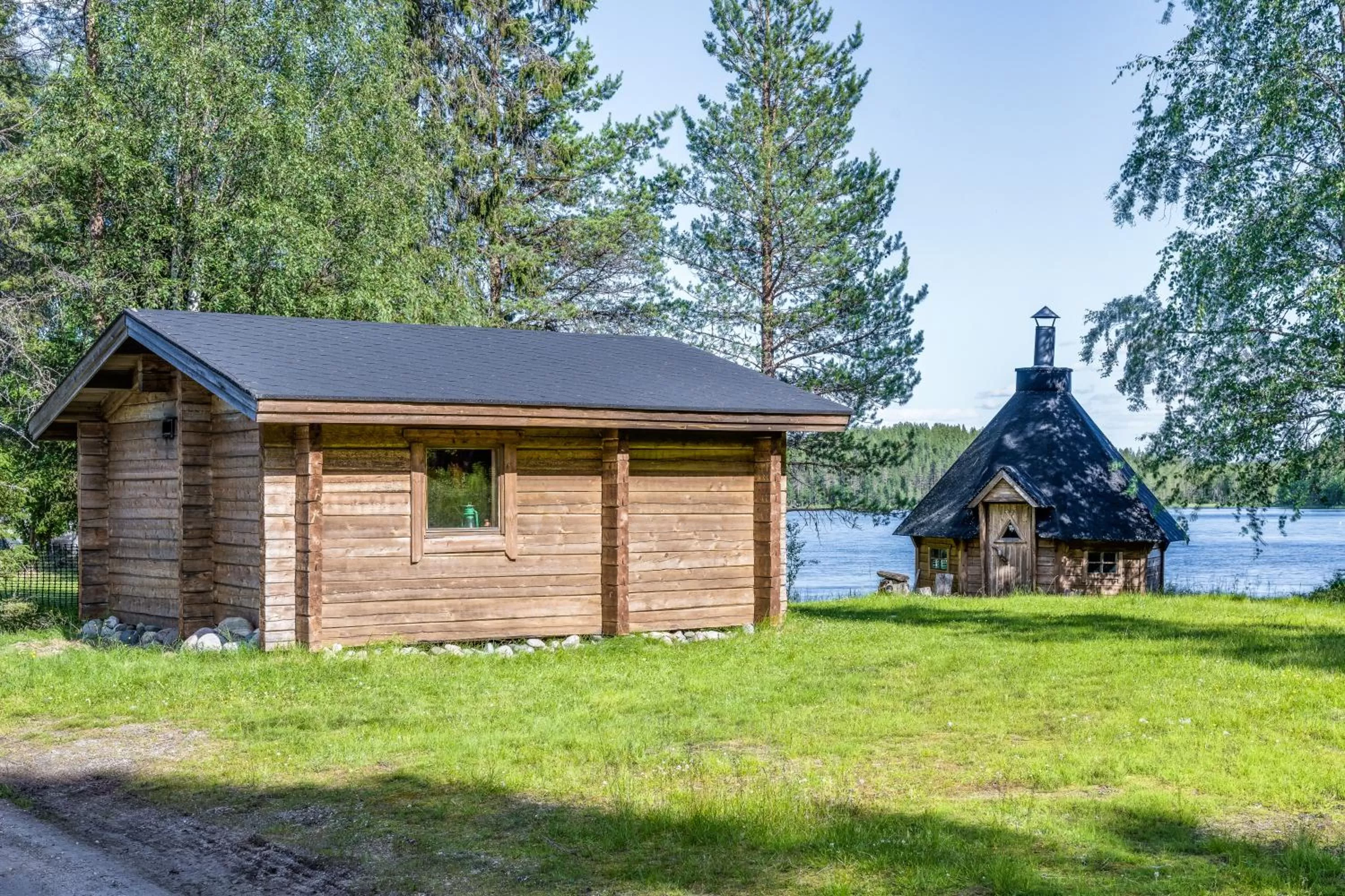 Property Building in Hotel Kuusamon Portti