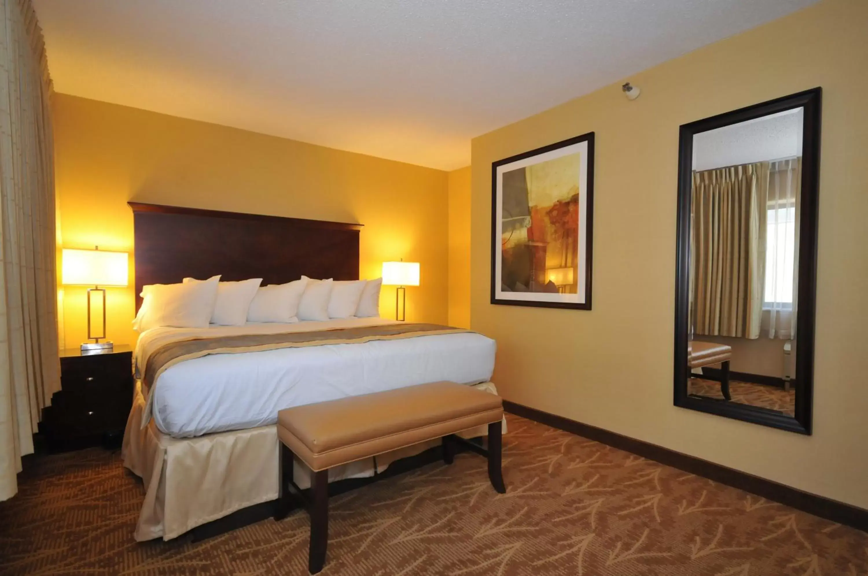 Bedroom, Bed in Kahler Inn and Suites