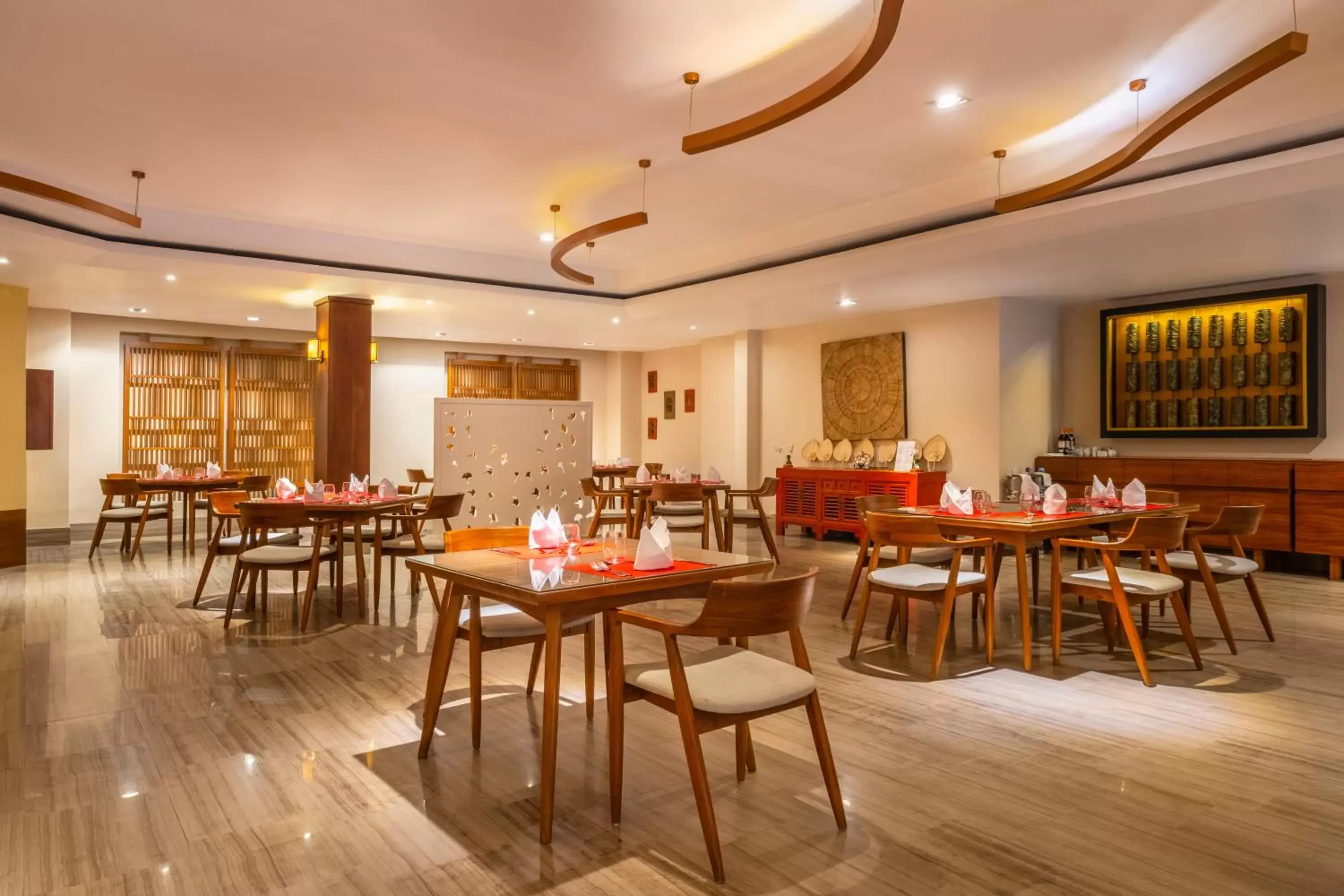 Restaurant/Places to Eat in Iberostar Selection Rose Hall Suites