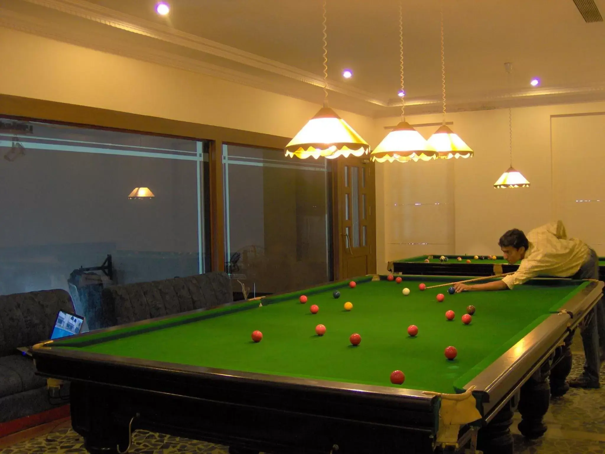 Game Room, Billiards in Paradise Isle Beach Resort