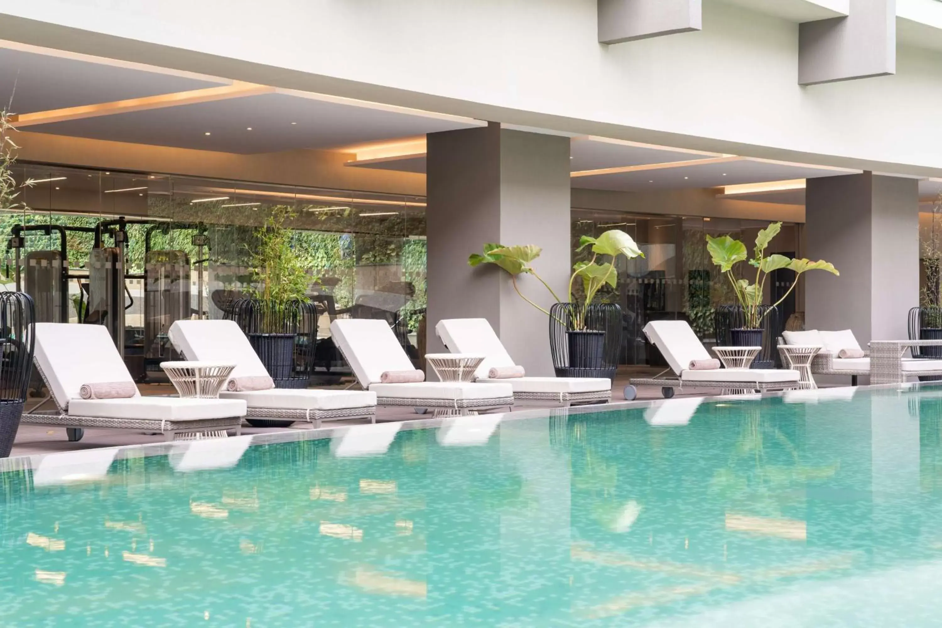 Pool view, Swimming Pool in Radisson Blu Hotel & Residence Nairobi Arboretum