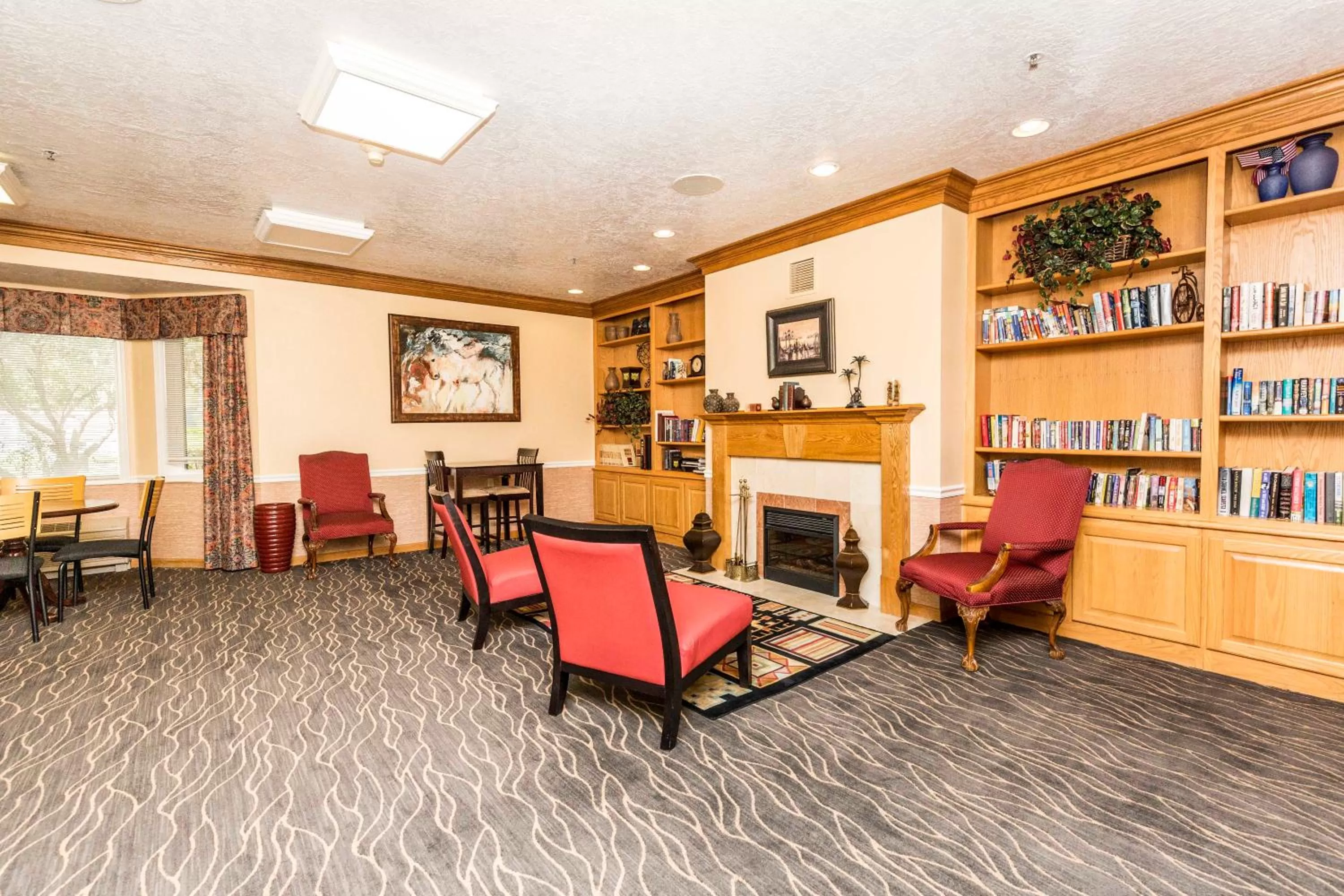 Library in Mojave Edge