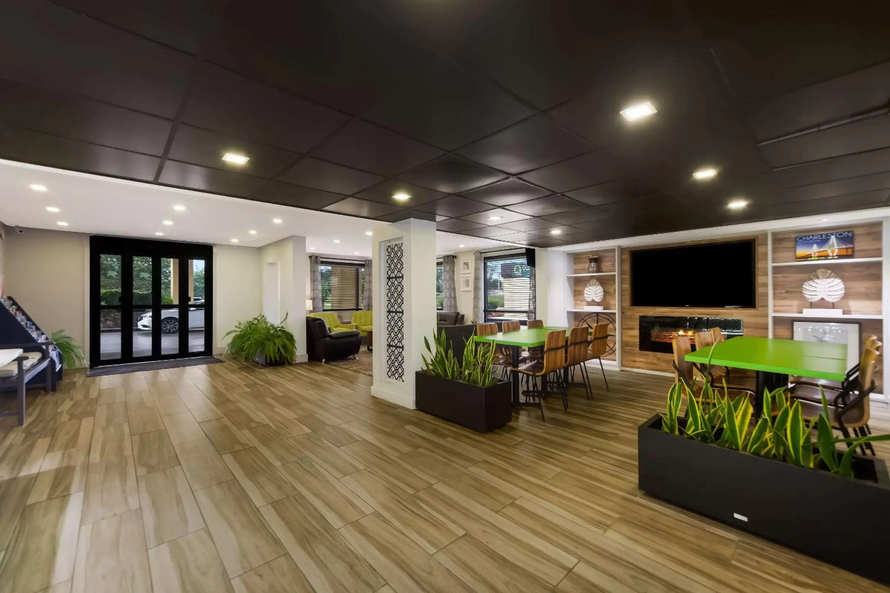 Lobby or reception in Quality Inn Coliseum Lobby or reception in Quality Inn Coliseum