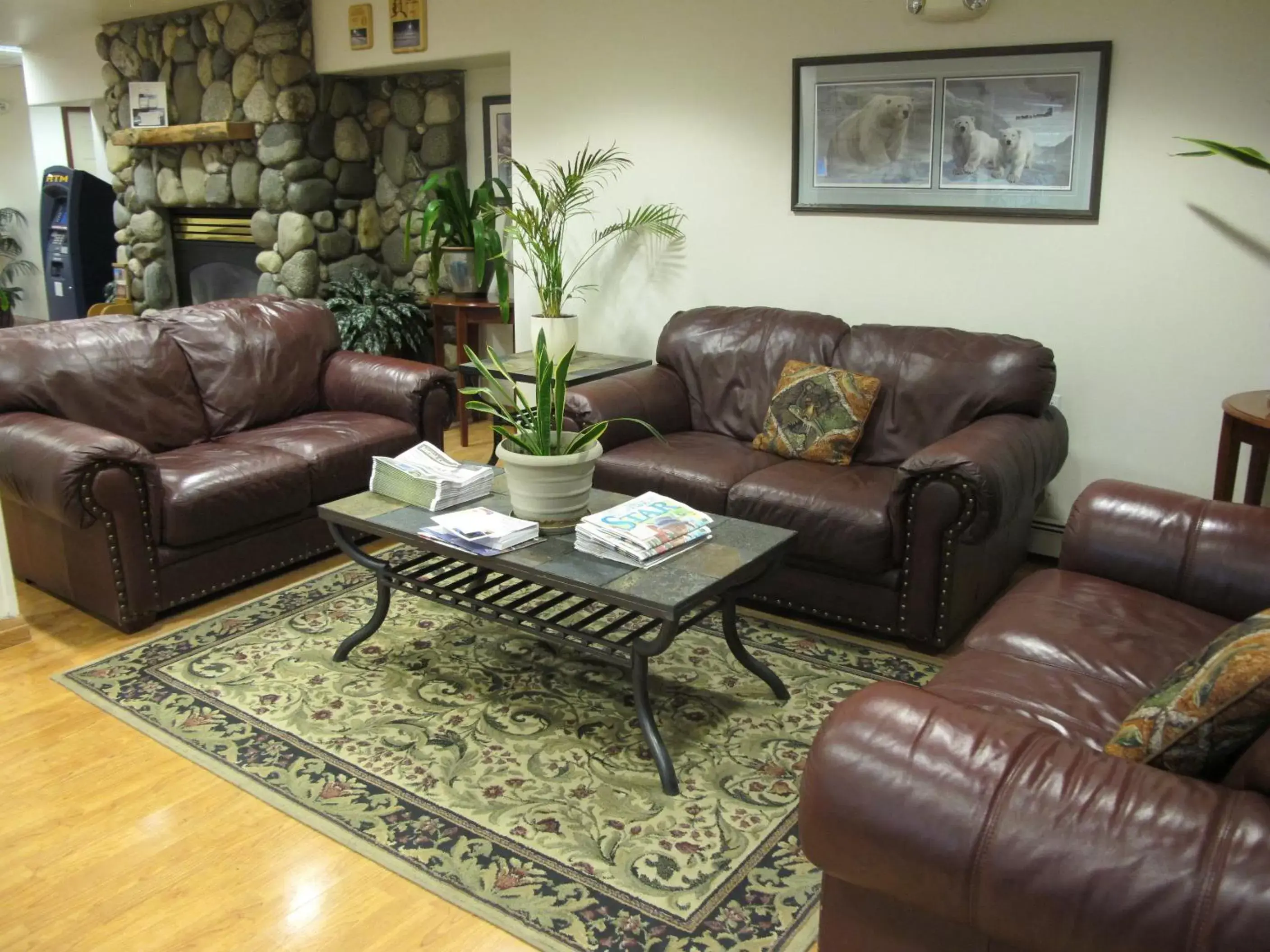 Lobby/Reception in Eagle River Microtel