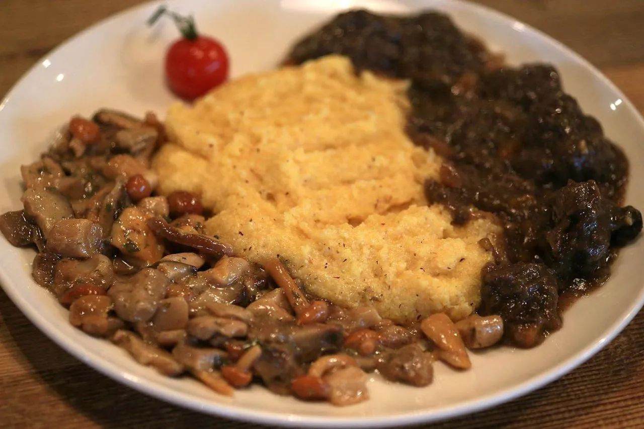 Food close-up in Garnì Ladin