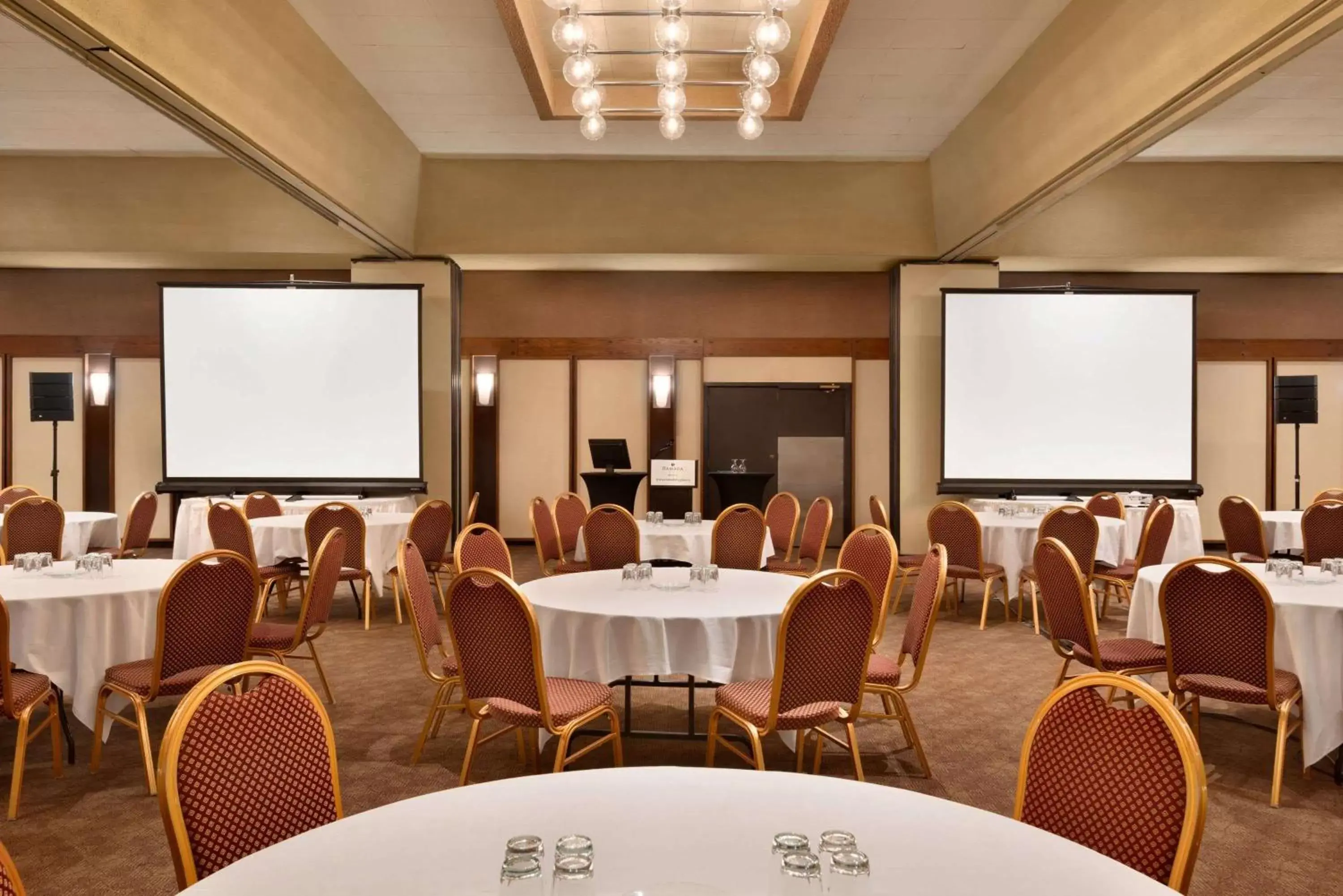 On site, Business Area/Conference Room in Ramada Plaza by Wyndham Regina Downtown