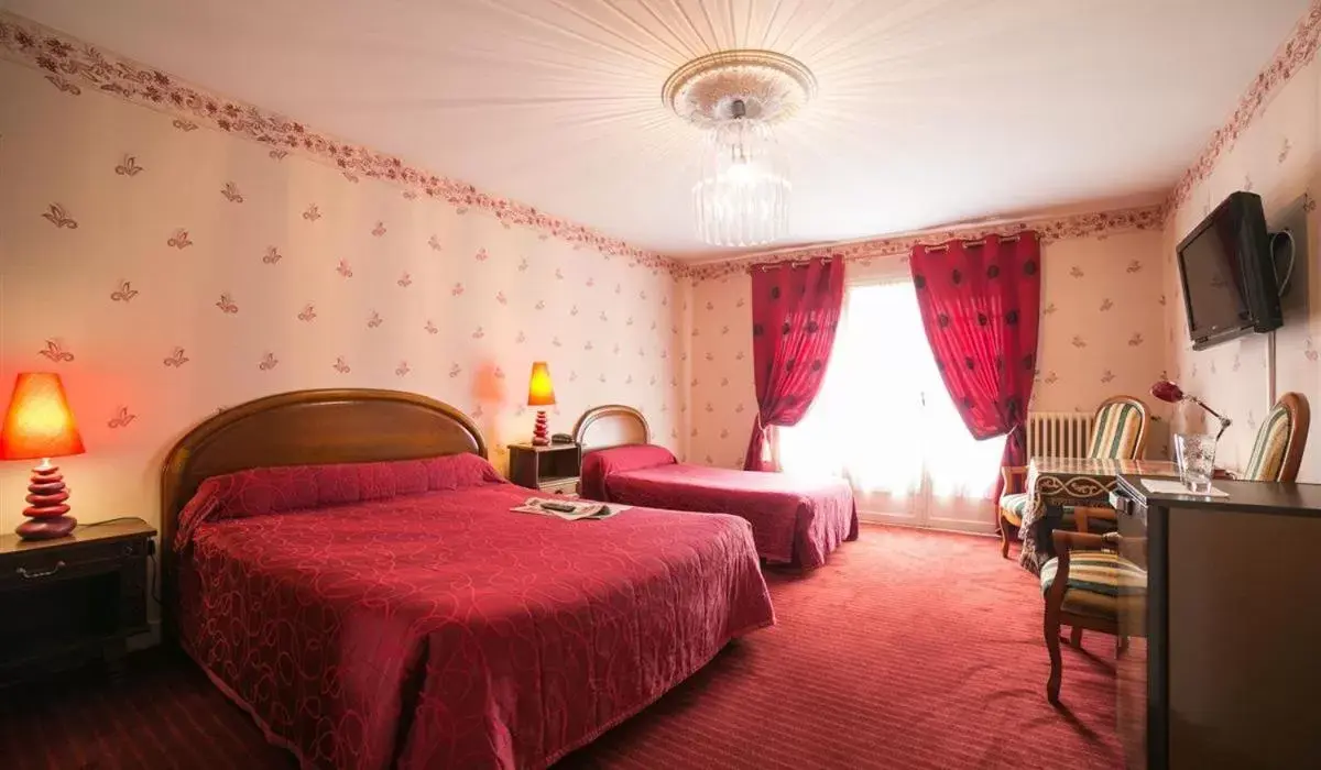 Bed in Le Trianon