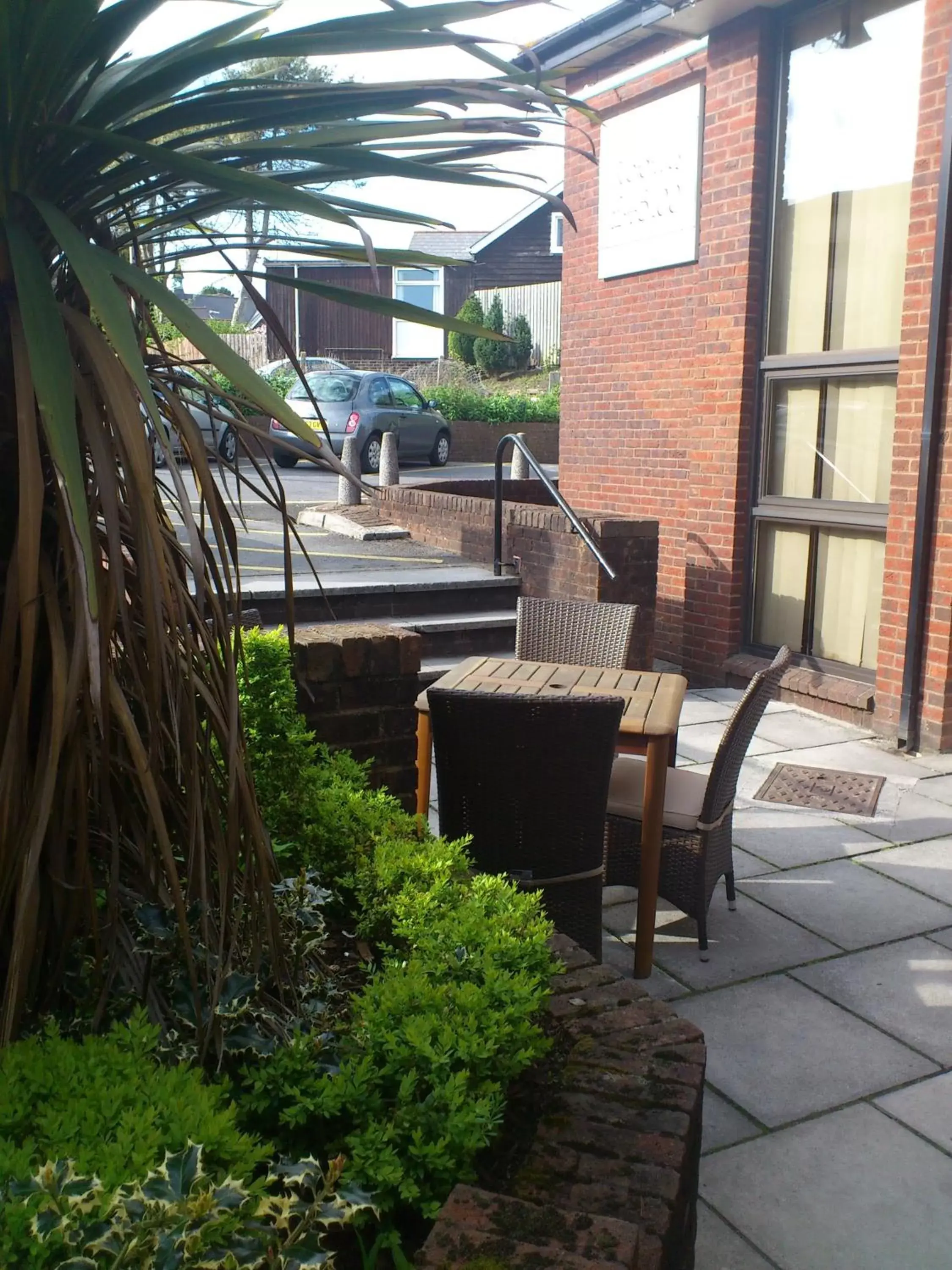 Patio in Thomas Arms Hotel