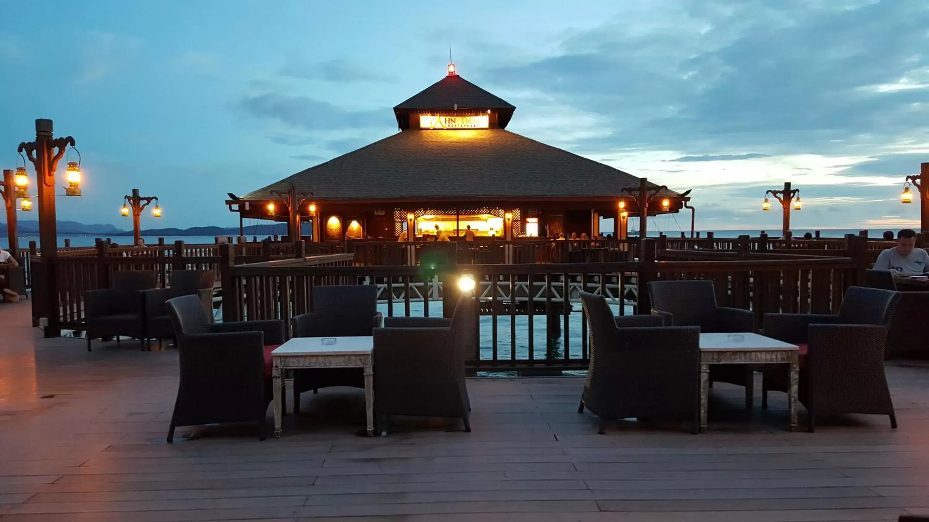 Restaurant/Places to Eat in Berjaya Langkawi Resort